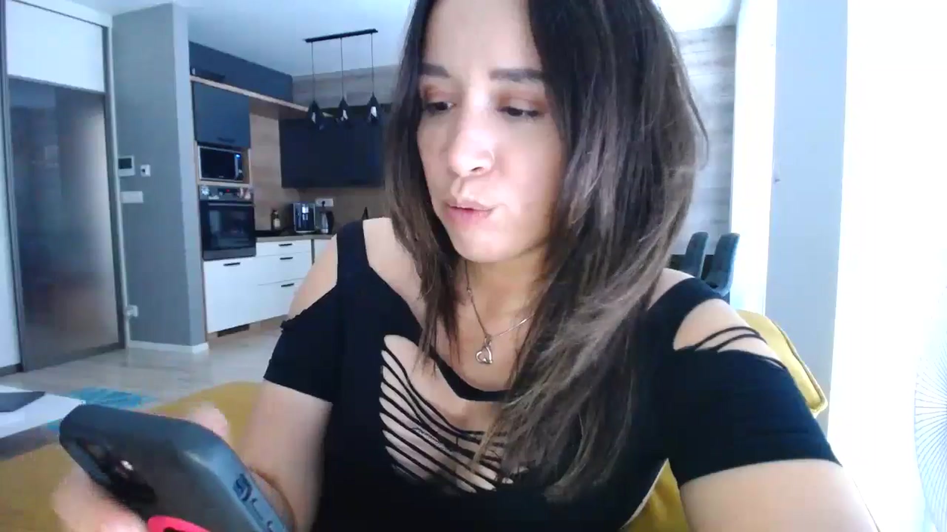 Gallery image thumbnail from Destiny____'s myfreecams stream on, 08/24/2024, 14:04 image 16 of 20