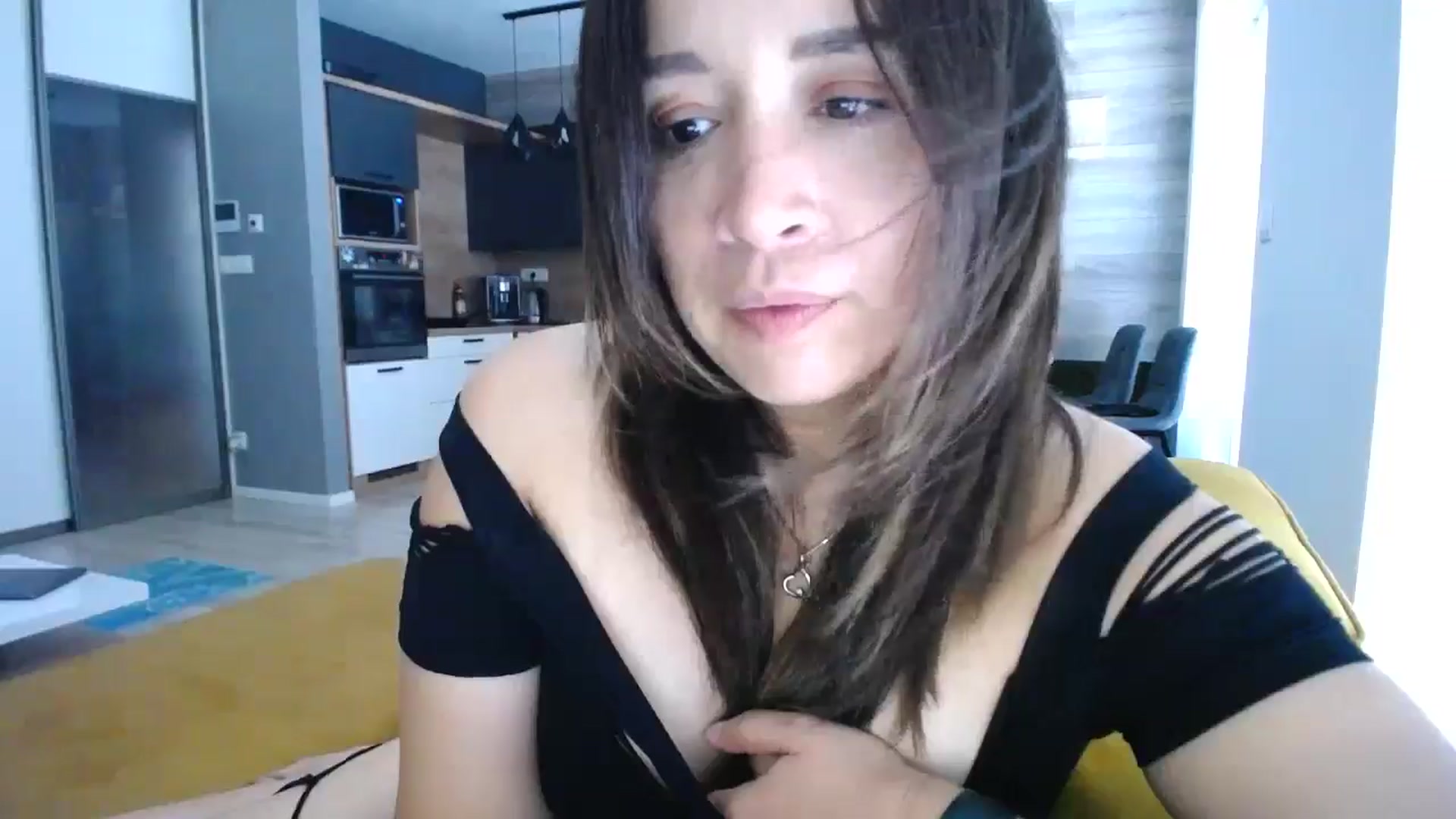 Gallery image thumbnail from Destiny____'s myfreecams stream on, 08/24/2024, 15:13 image 19 of 20