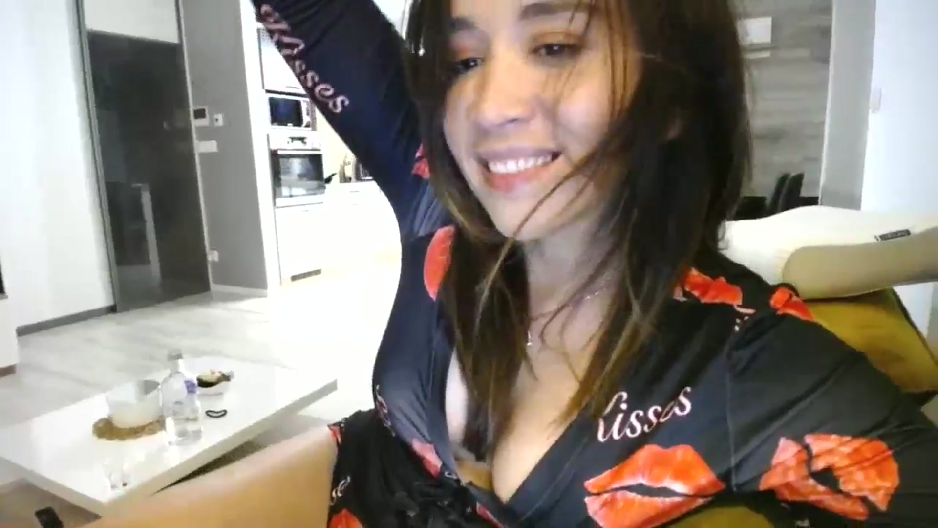Gallery image thumbnail from Destiny____'s myfreecams stream on, 08/28/2024, 19:23 image 5 of 20