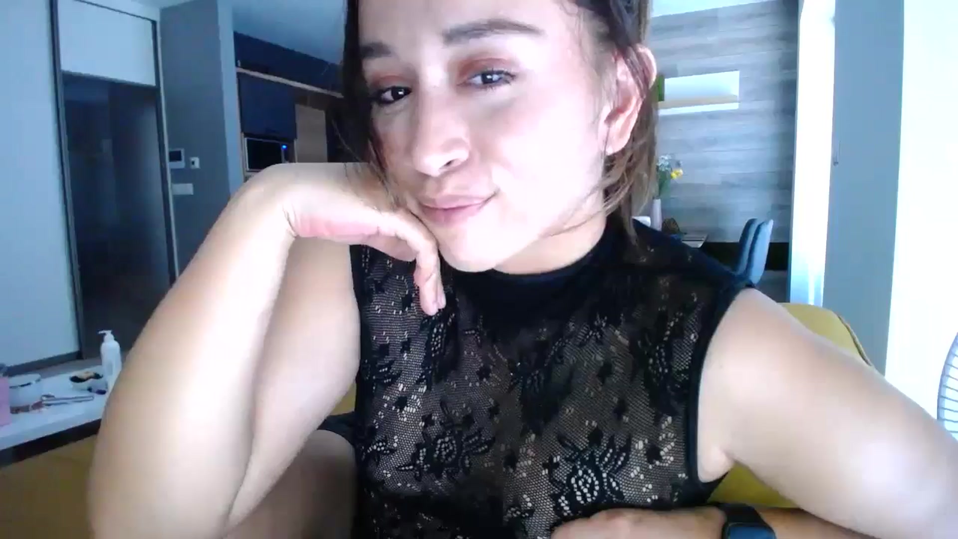 Gallery image thumbnail from Destiny____'s myfreecams stream on, 08/30/2024, 16:08 image 16 of 20