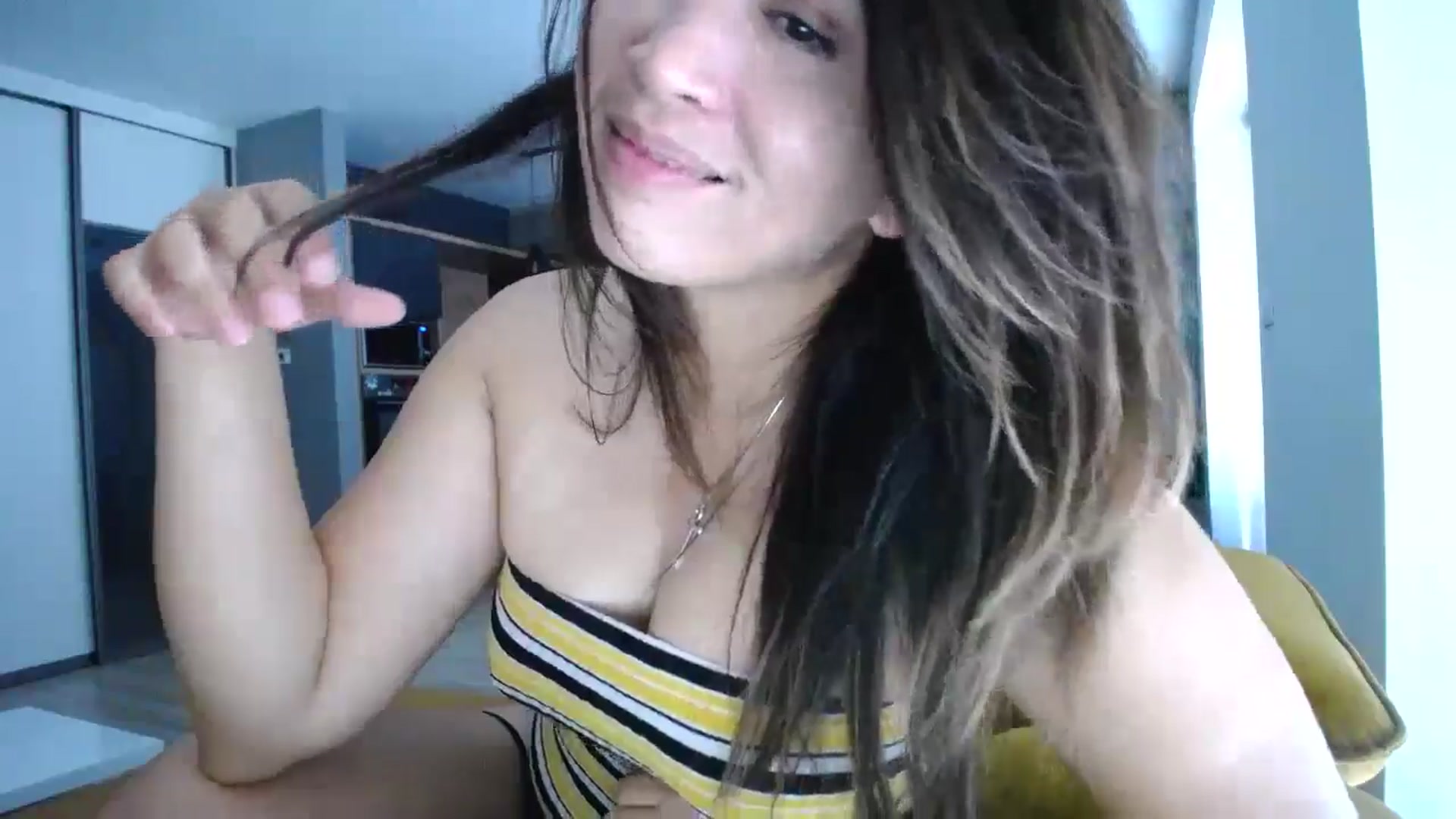 Gallery image thumbnail from Destiny____'s myfreecams stream on, 09/08/2024, 17:11 image 12 of 20