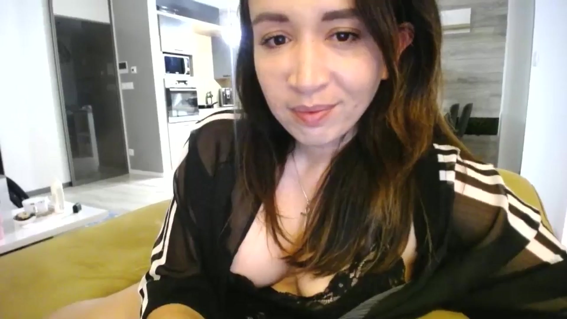 Gallery image thumbnail from Destiny____'s myfreecams stream on, 10/04/2024, 16:45 image 19 of 20