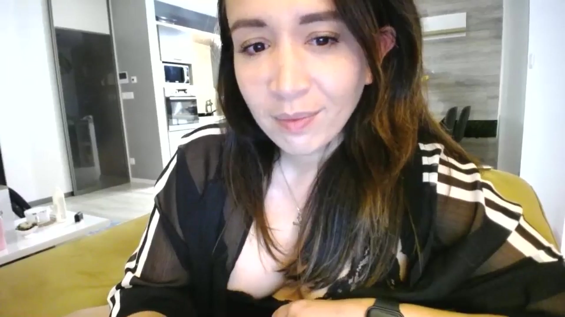 Gallery image thumbnail from Destiny____'s myfreecams stream on, 10/04/2024, 16:45 image 18 of 20