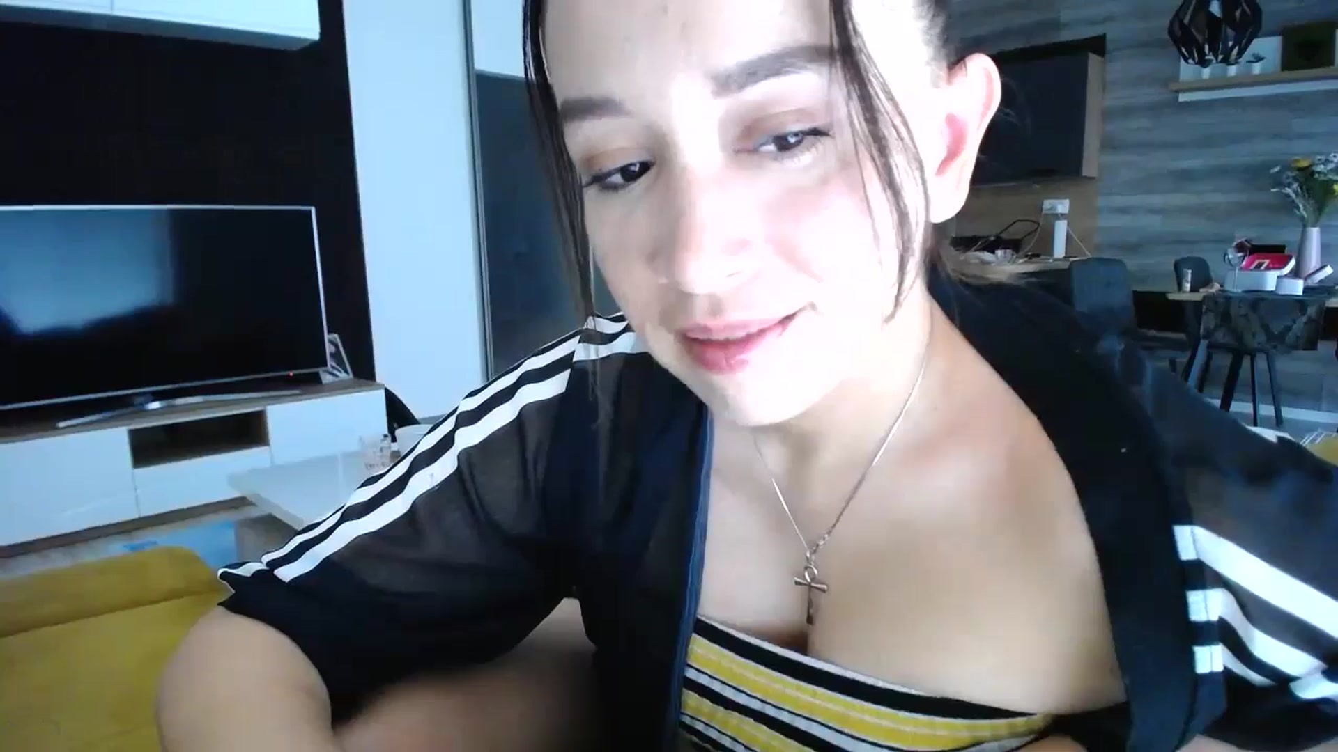 Gallery image thumbnail from Destiny____'s myfreecams stream on, 10/05/2024, 11:12 image 20 of 20