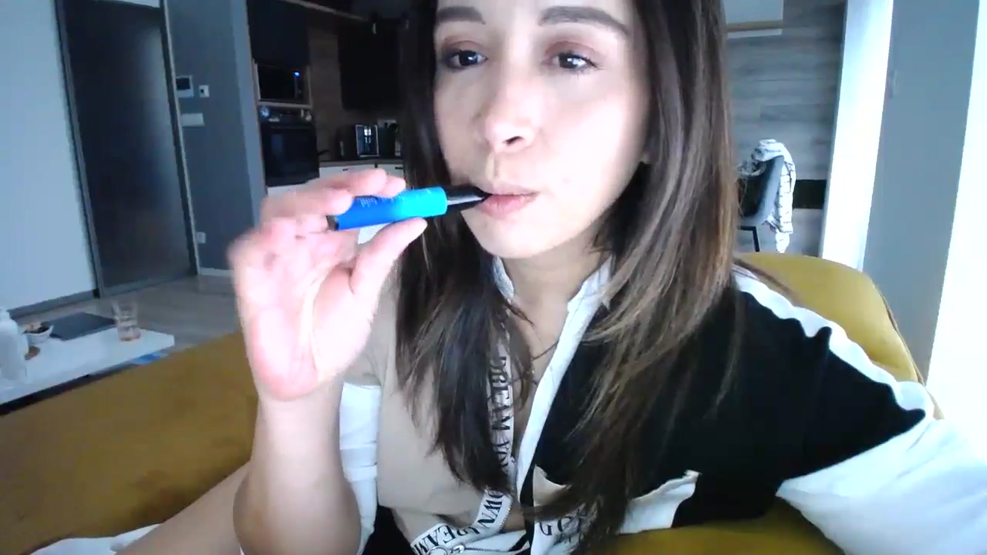 Gallery image thumbnail from Destiny____'s myfreecams stream on, 10/13/2024, 14:18 image 2 of 20