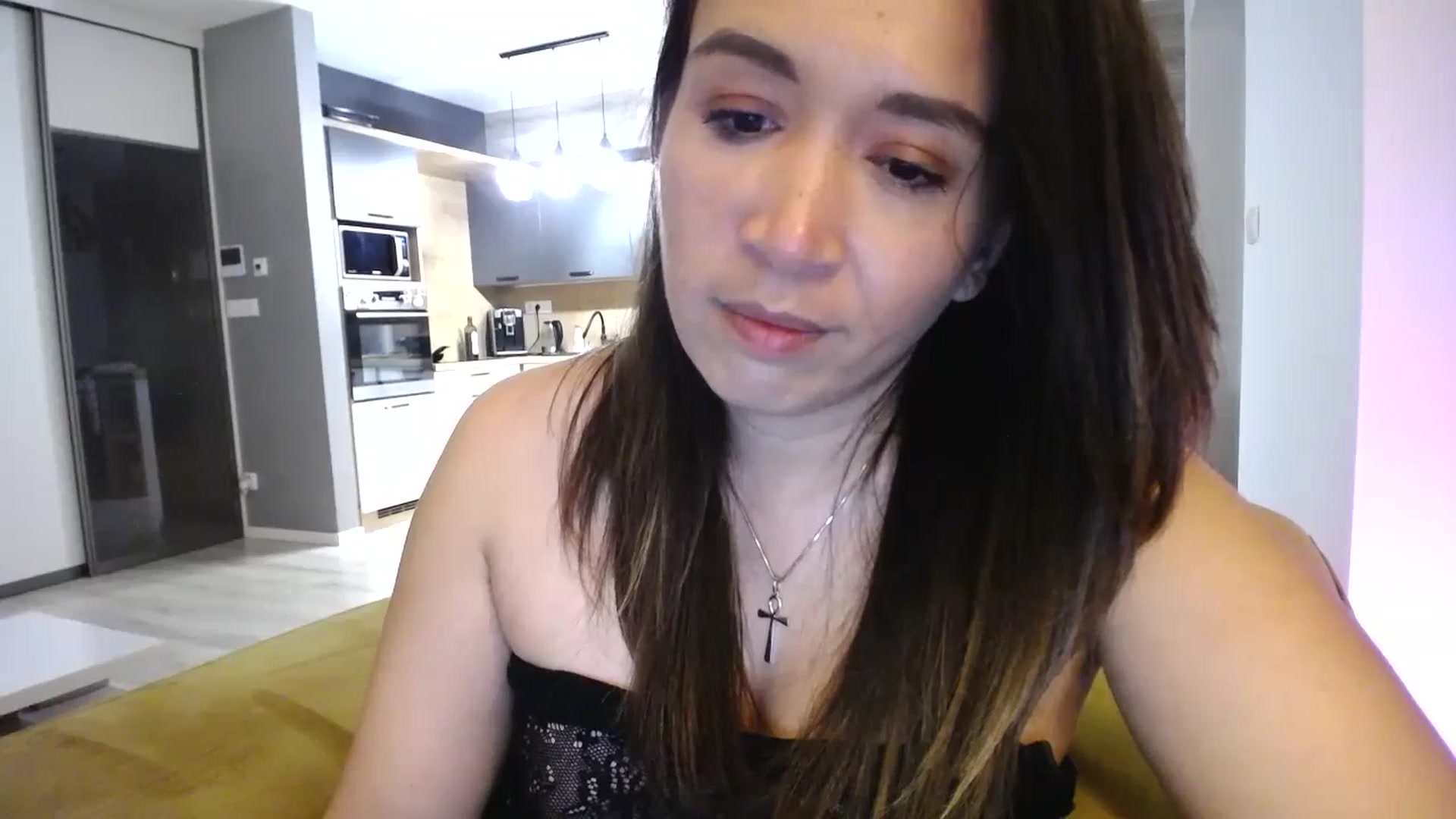 Gallery image thumbnail from Destiny____'s myfreecams stream on, 10/19/2024, 16:49 image 14 of 20