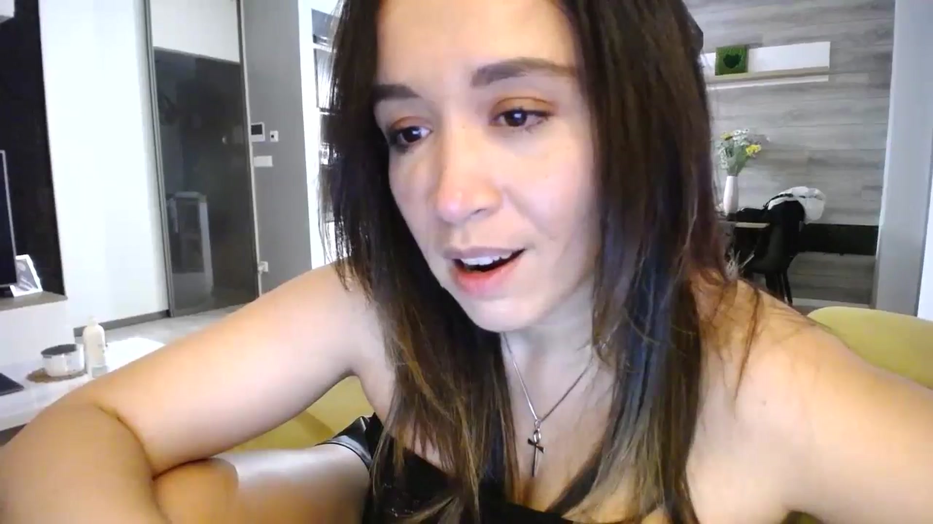 Gallery image thumbnail from Destiny____'s myfreecams stream on, 10/19/2024, 16:49 image 9 of 20