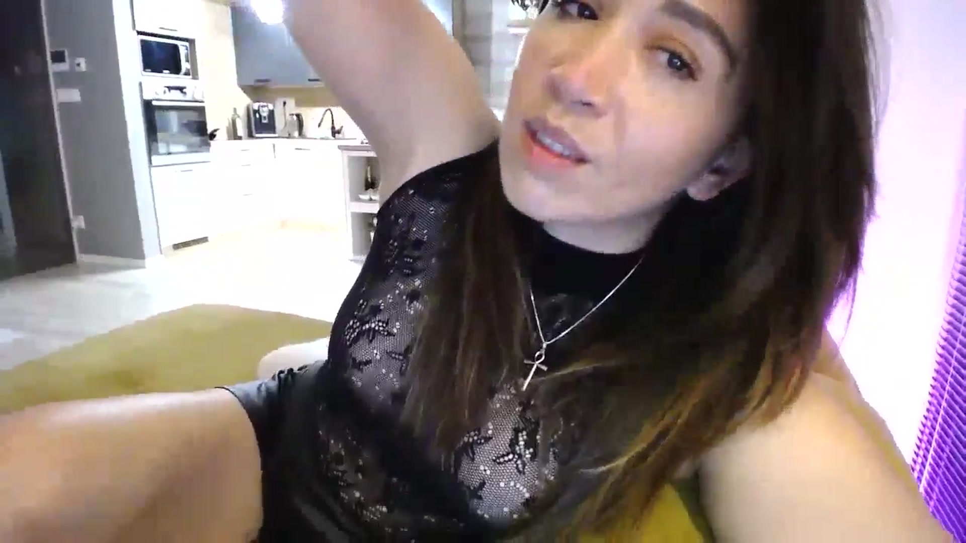 Gallery image thumbnail from Destiny____'s myfreecams stream on, 10/19/2024, 17:40 image 9 of 20