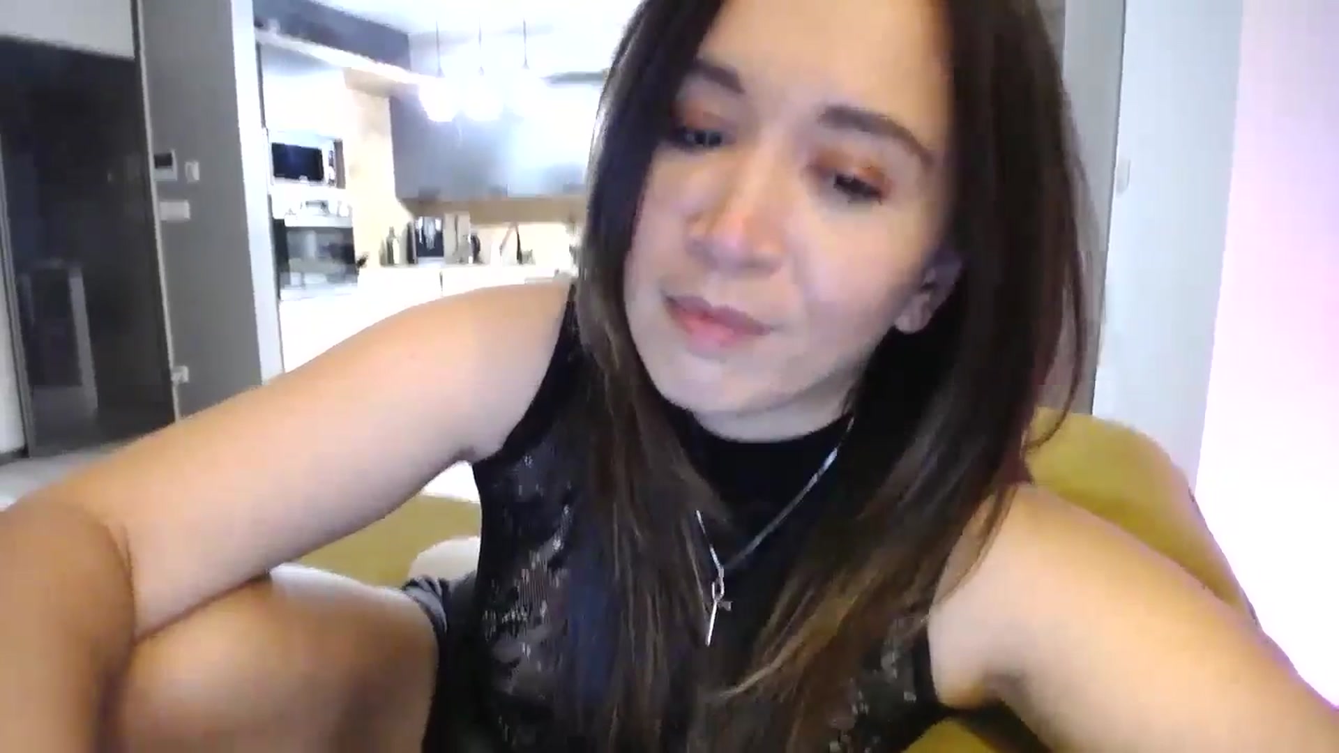 Gallery image thumbnail from Destiny____'s myfreecams stream on, 10/19/2024, 17:40 image 12 of 20
