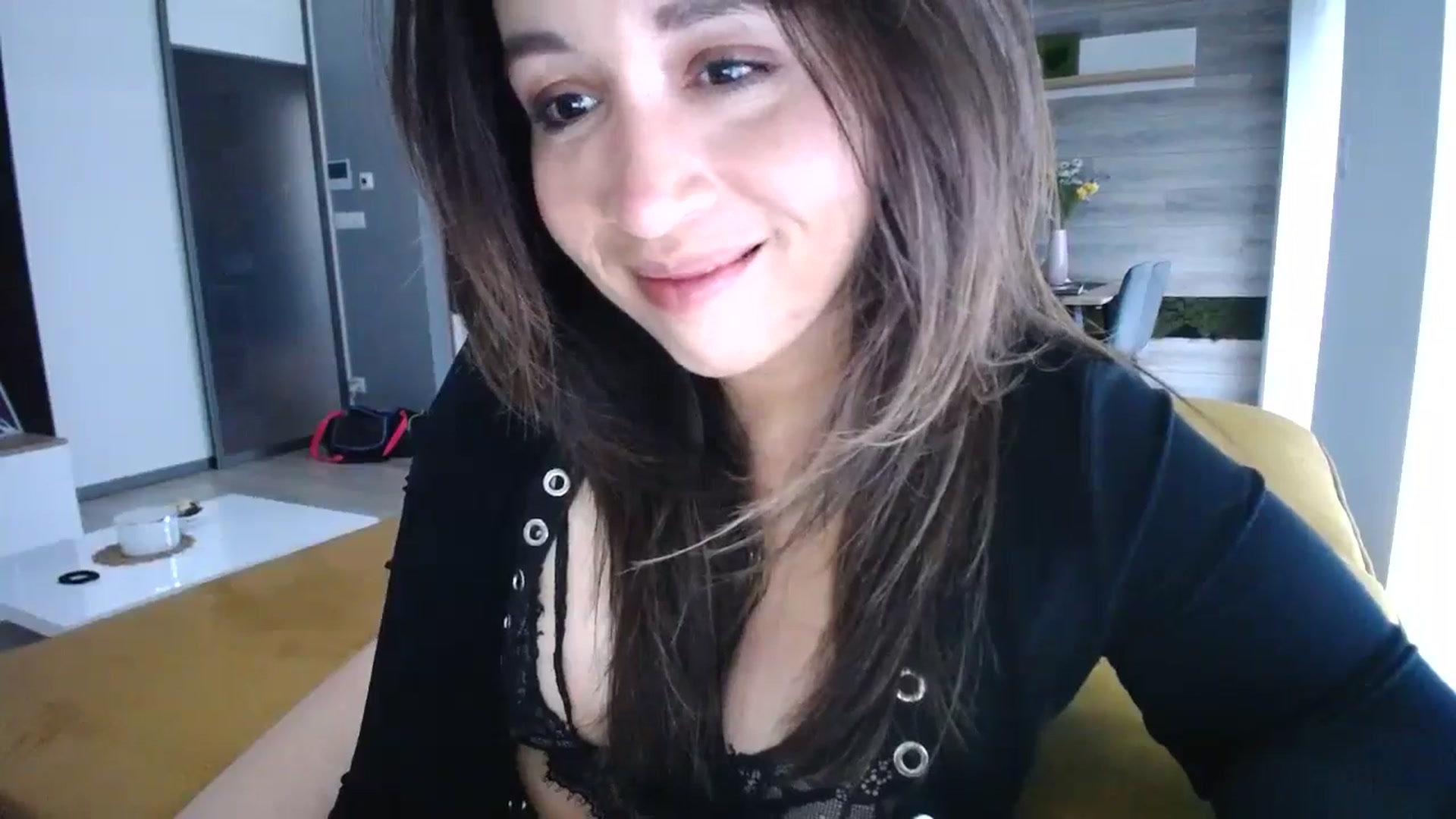 Gallery image thumbnail from Destiny____'s myfreecams stream on, 10/20/2024, 14:41 image 16 of 20