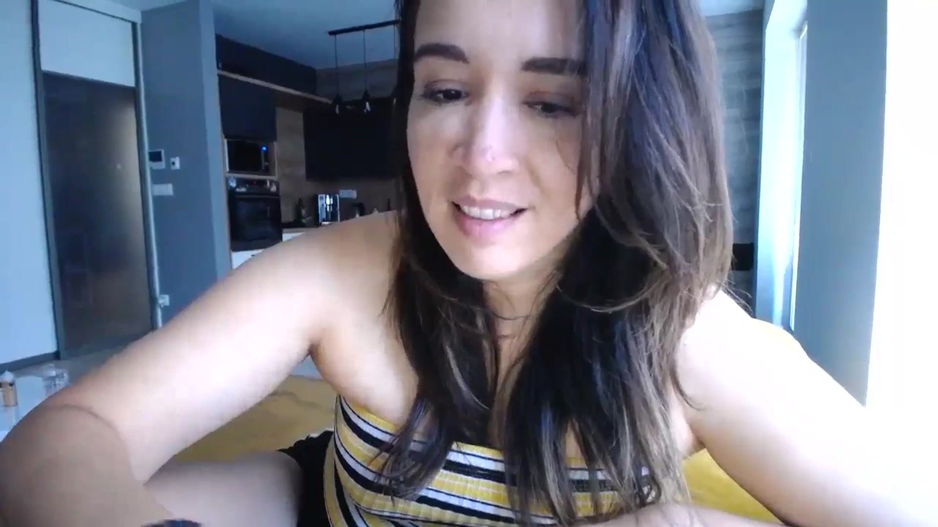 Gallery image thumbnail from Destiny____'s myfreecams stream on, 10/27/2024, 15:16 image 5 of 20