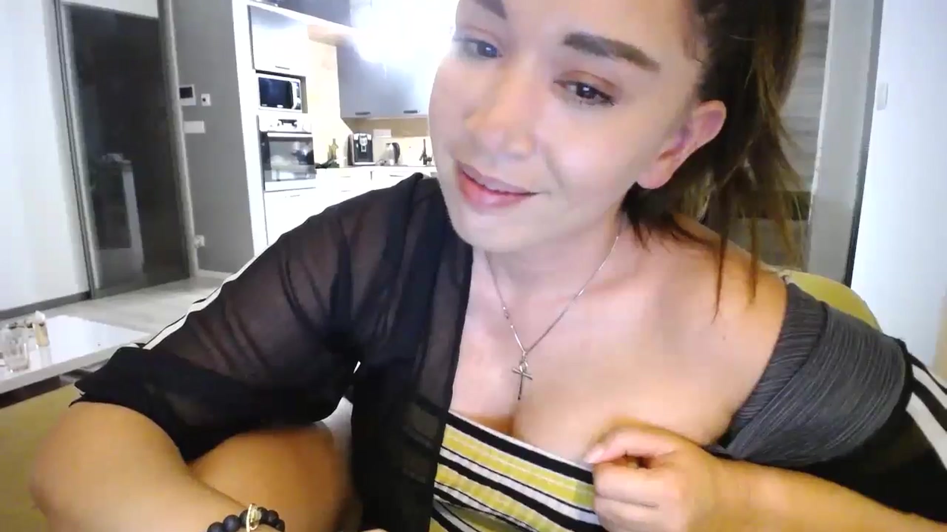 Gallery image thumbnail from Destiny____'s myfreecams stream on, 10/27/2024, 17:26 image 11 of 20