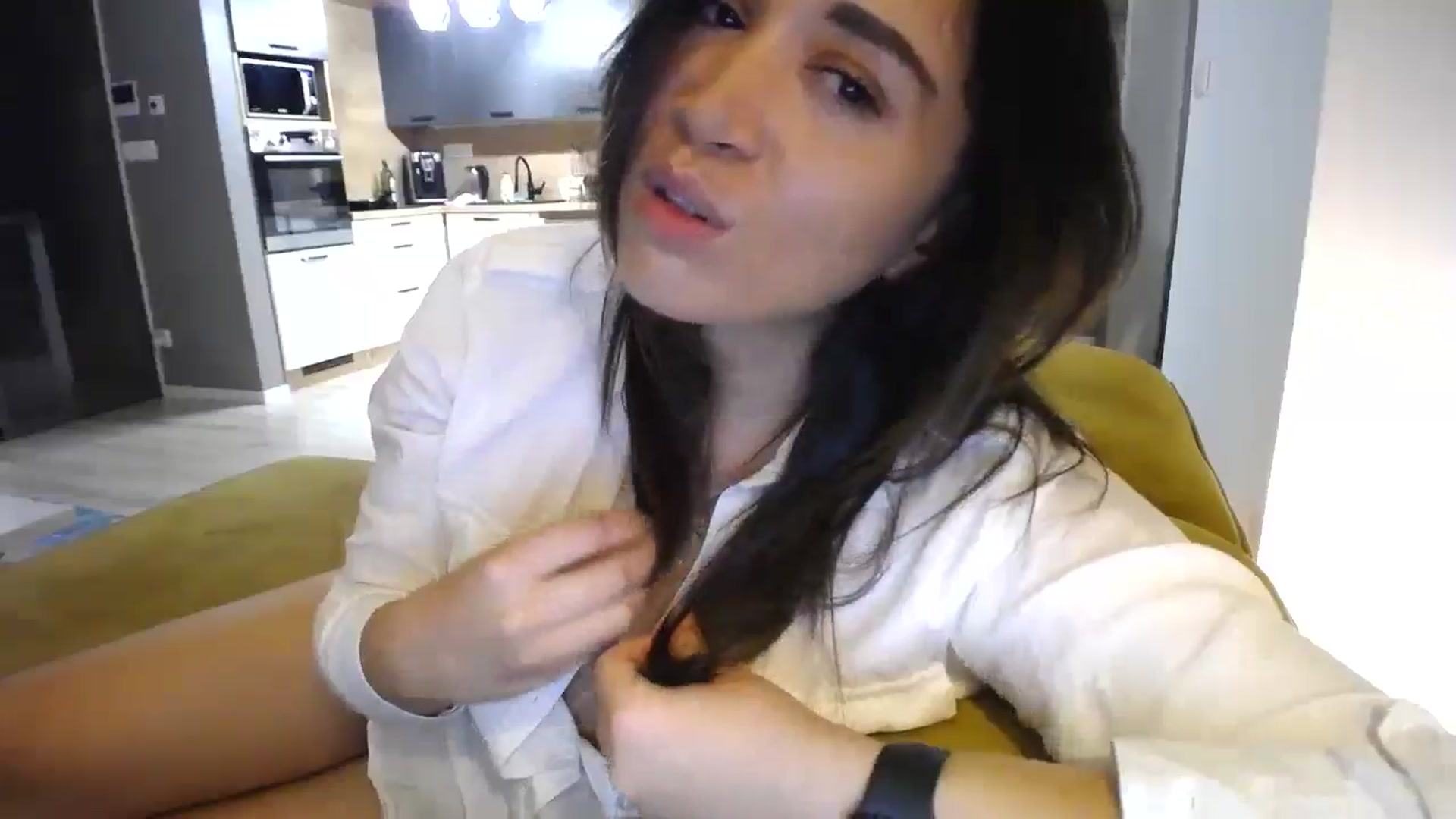 Gallery image thumbnail from Destiny____'s myfreecams stream on, 10/28/2024, 23:06 image 12 of 20