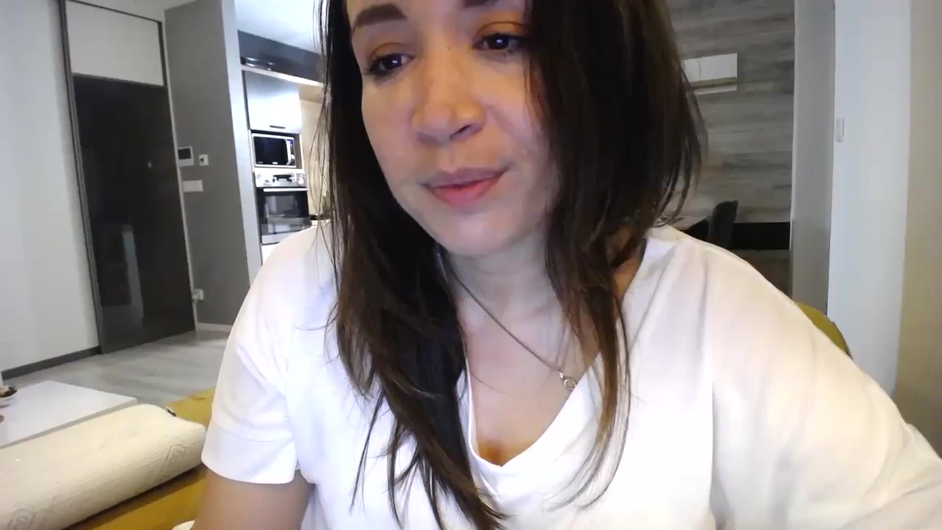 Gallery image thumbnail from Destiny____'s myfreecams stream on, 11/03/2024, 19:55 image 1 of 20
