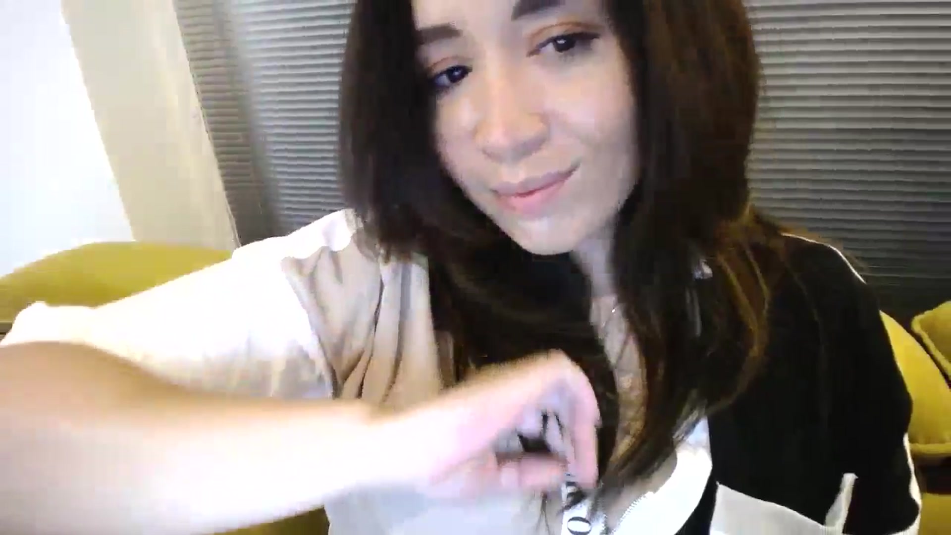 Gallery image thumbnail from Destiny____'s myfreecams stream on, 11/09/2024, 20:19 image 18 of 20