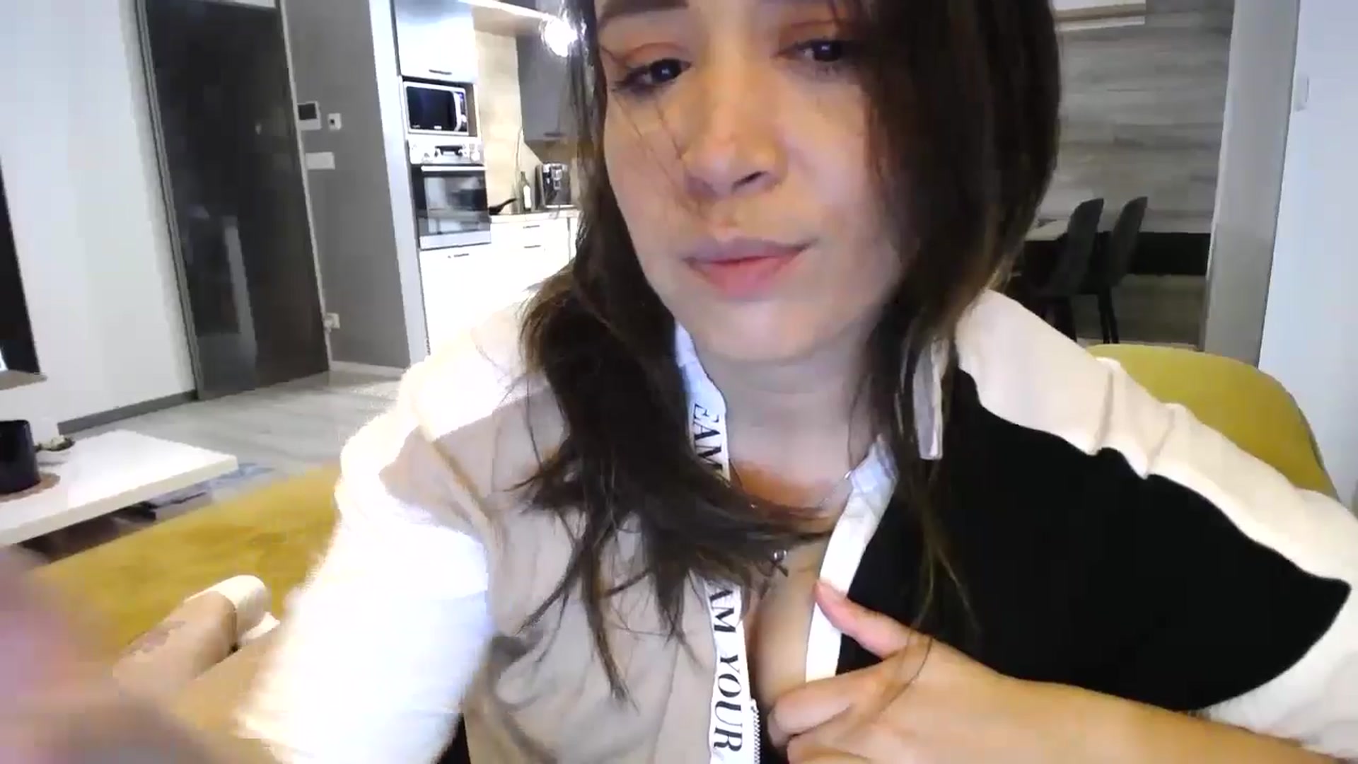 Gallery image thumbnail from Destiny____'s myfreecams stream on, 11/09/2024, 20:19 image 15 of 20