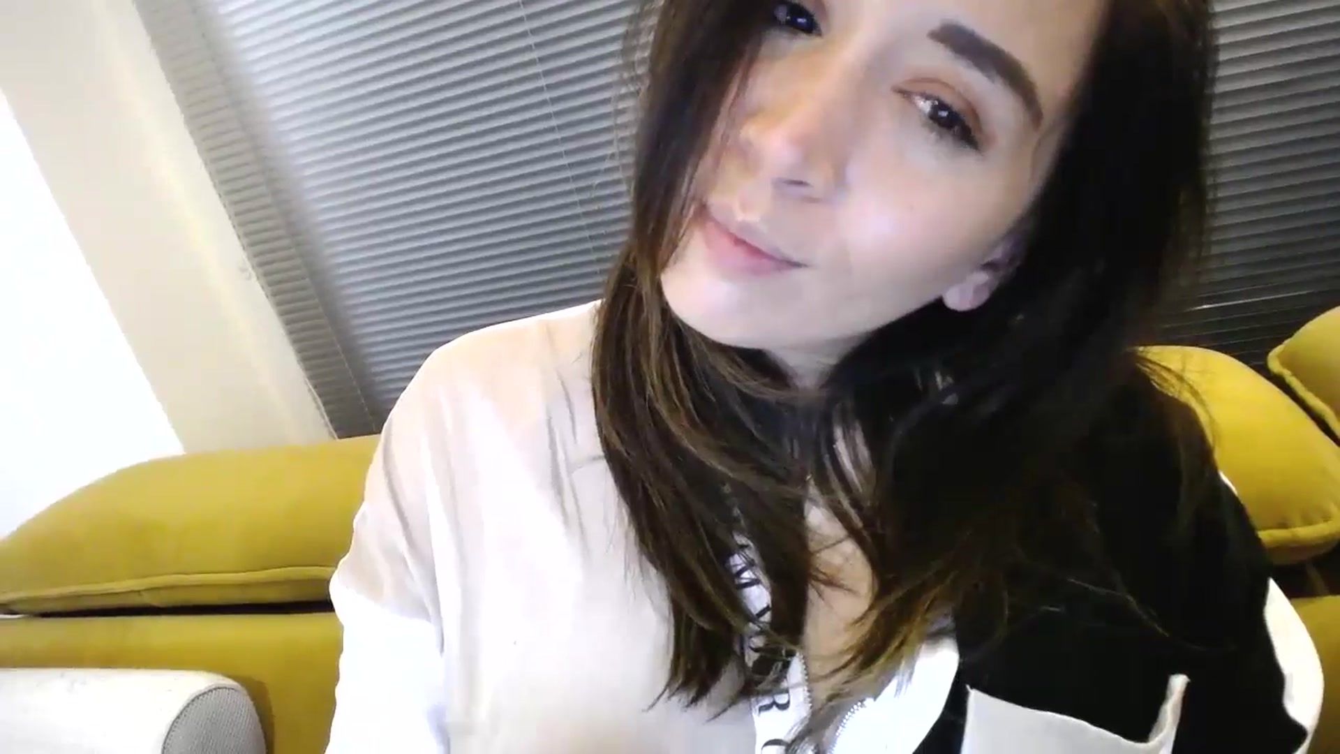 Gallery image thumbnail from Destiny____'s myfreecams stream on, 11/09/2024, 20:19 image 19 of 20