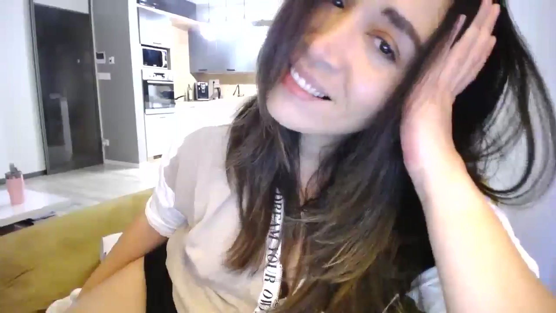 Gallery image thumbnail from Destiny____'s myfreecams stream on, 11/10/2024, 16:00 image 2 of 20