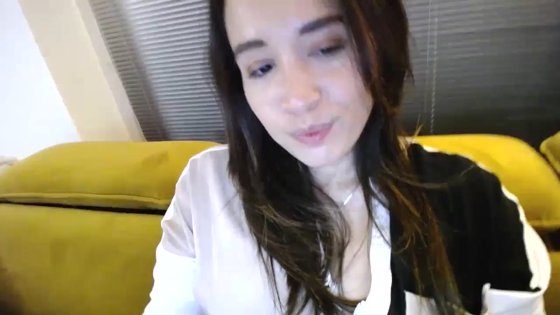 Gallery image thumbnail from Destiny____'s myfreecams stream on, 11/10/2024, 16:43 image 19 of 20