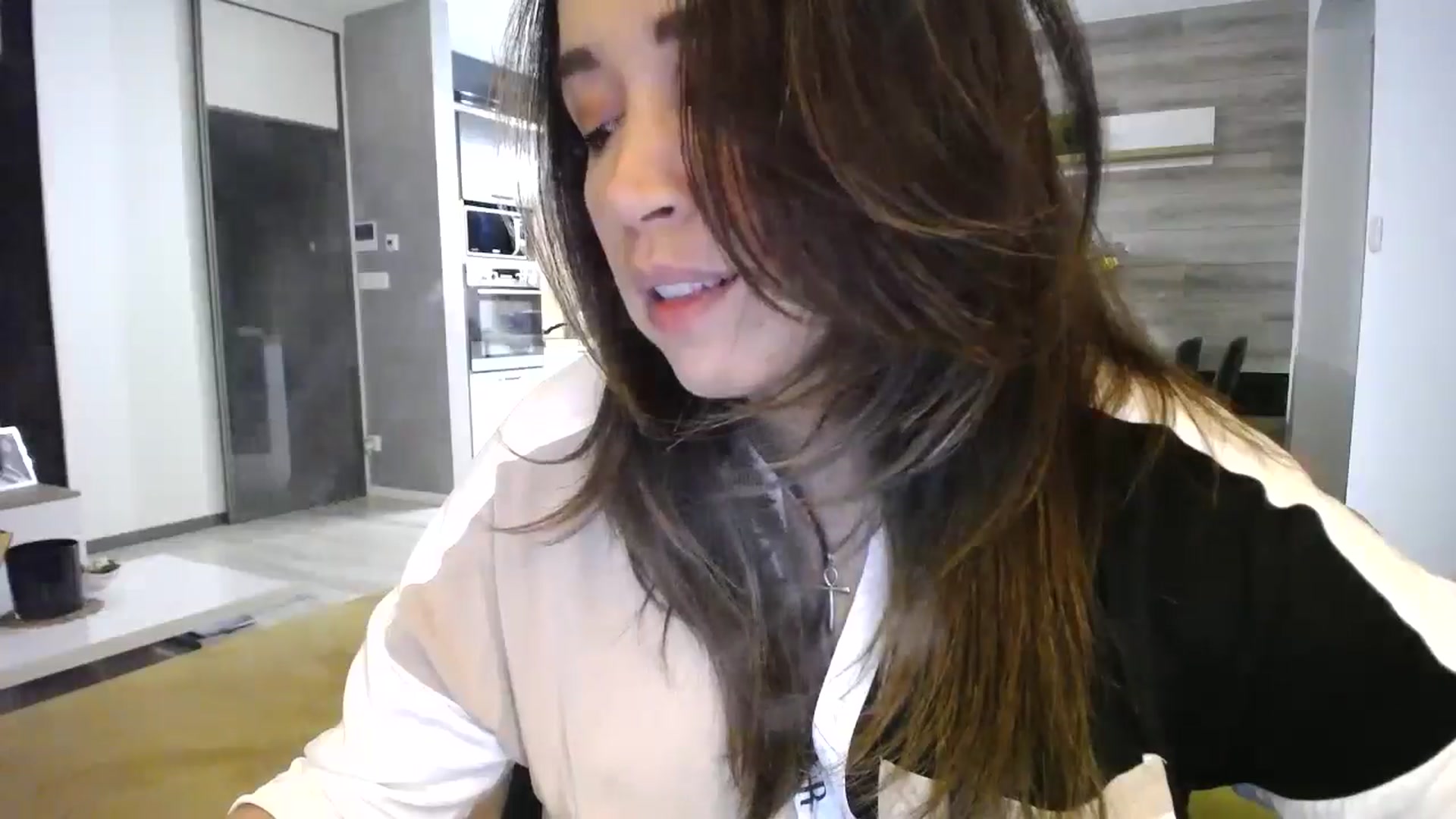 Gallery image thumbnail from Destiny____'s myfreecams stream on, 11/10/2024, 17:34 image 7 of 20
