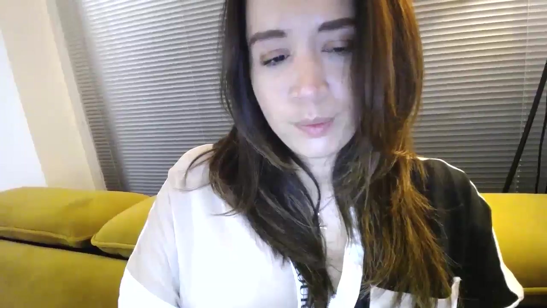 Gallery image thumbnail from Destiny____'s myfreecams stream on, 11/10/2024, 17:34 image 11 of 20