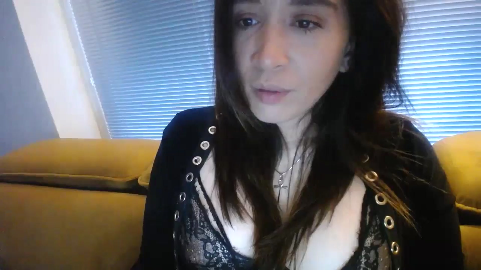 Gallery image thumbnail from Destiny____'s myfreecams stream on, 11/16/2024, 15:47 image 15 of 20