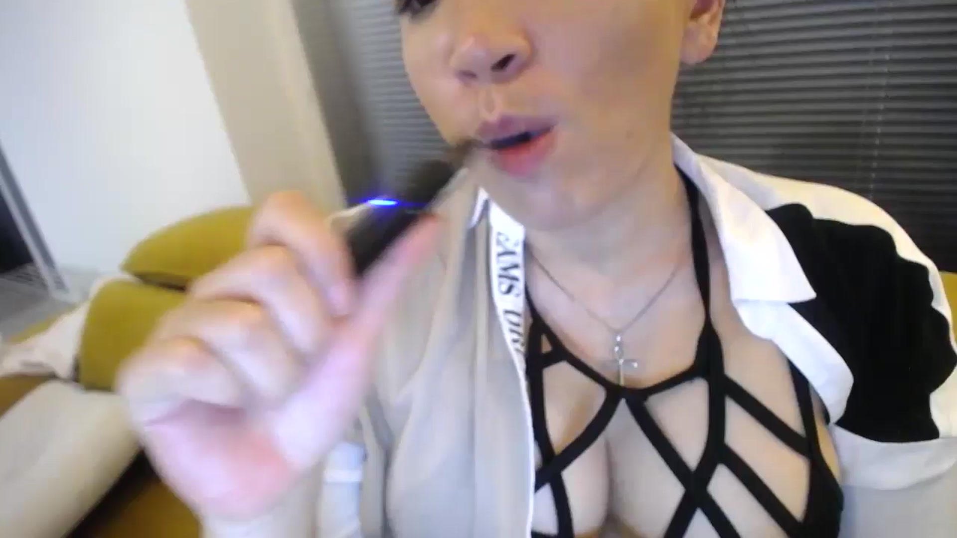 Gallery image thumbnail from Destiny____'s myfreecams stream on, 11/19/2024, 22:24 image 20 of 20