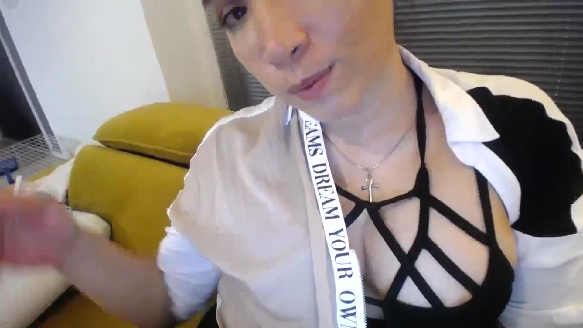 Gallery image thumbnail from Destiny____'s myfreecams stream on, 11/19/2024, 22:24 image 18 of 20