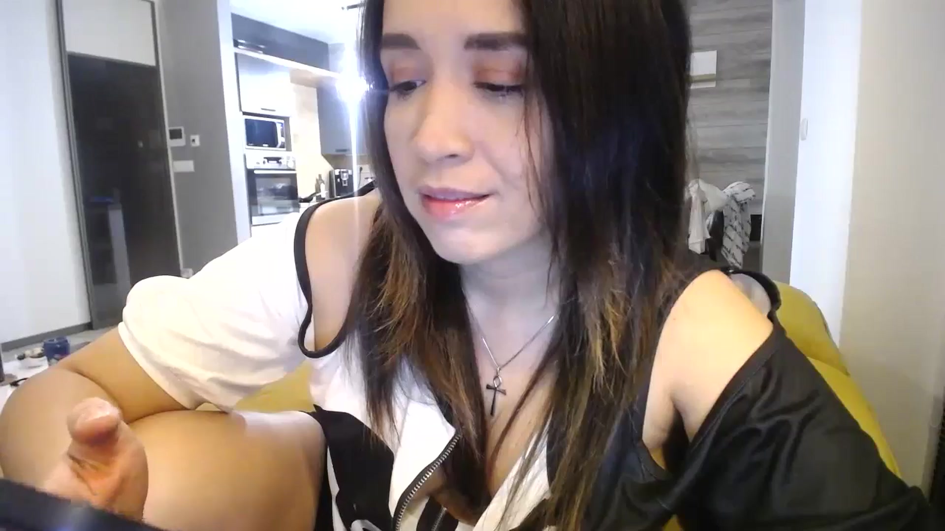 Gallery image thumbnail from Destiny____'s myfreecams stream on, 11/20/2024, 16:37 image 6 of 20