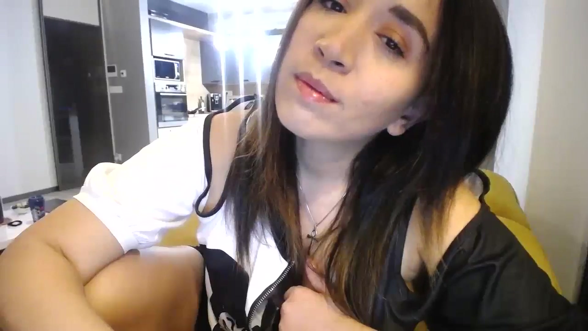 Gallery image thumbnail from Destiny____'s myfreecams stream on, 11/20/2024, 16:37 image 8 of 20