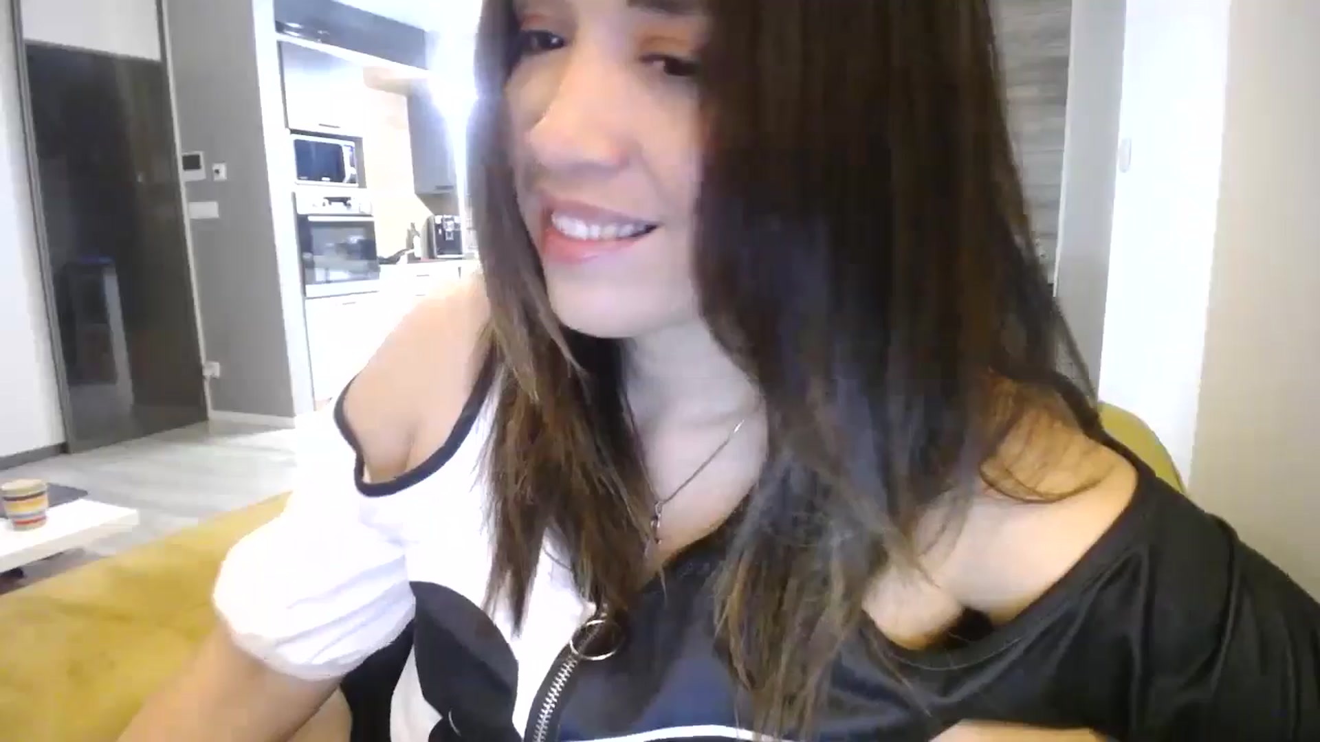 Gallery image thumbnail from Destiny____'s myfreecams stream on, 11/20/2024, 17:35 image 10 of 20