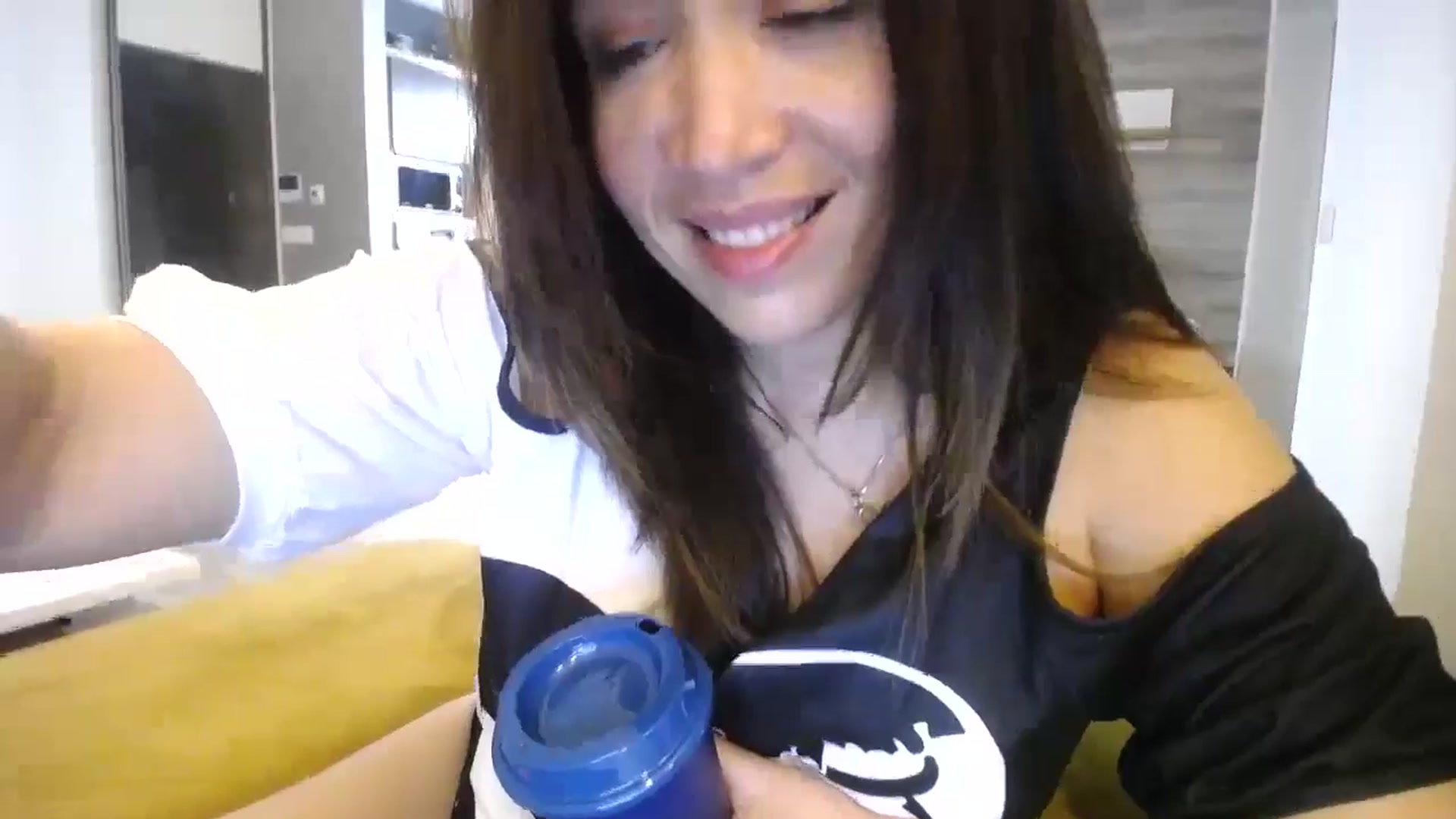 Gallery image thumbnail from Destiny____'s myfreecams stream on, 11/20/2024, 21:55 image 14 of 20