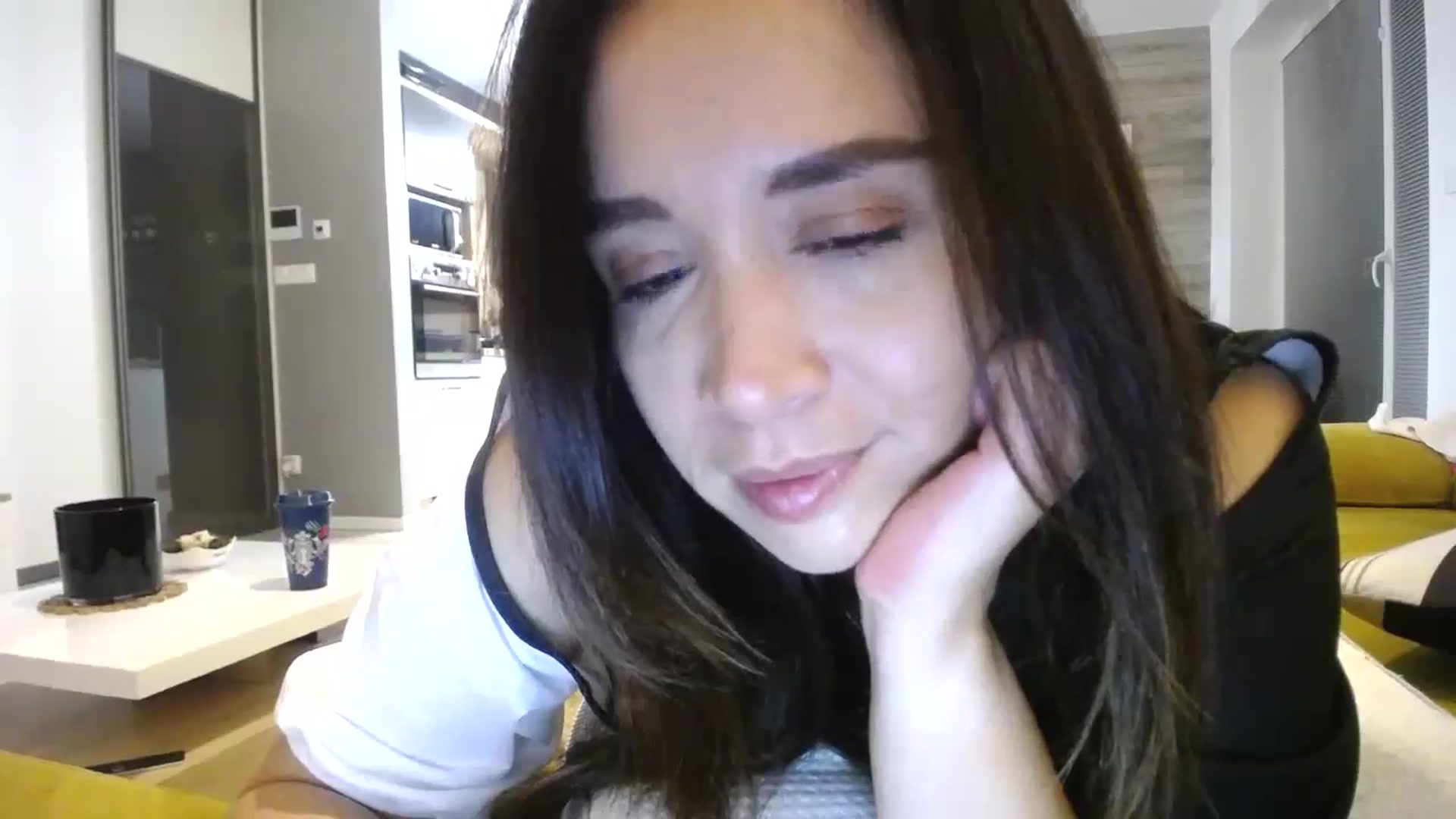 Gallery image thumbnail from Destiny____'s myfreecams stream on, 11/20/2024, 21:55 image 8 of 20