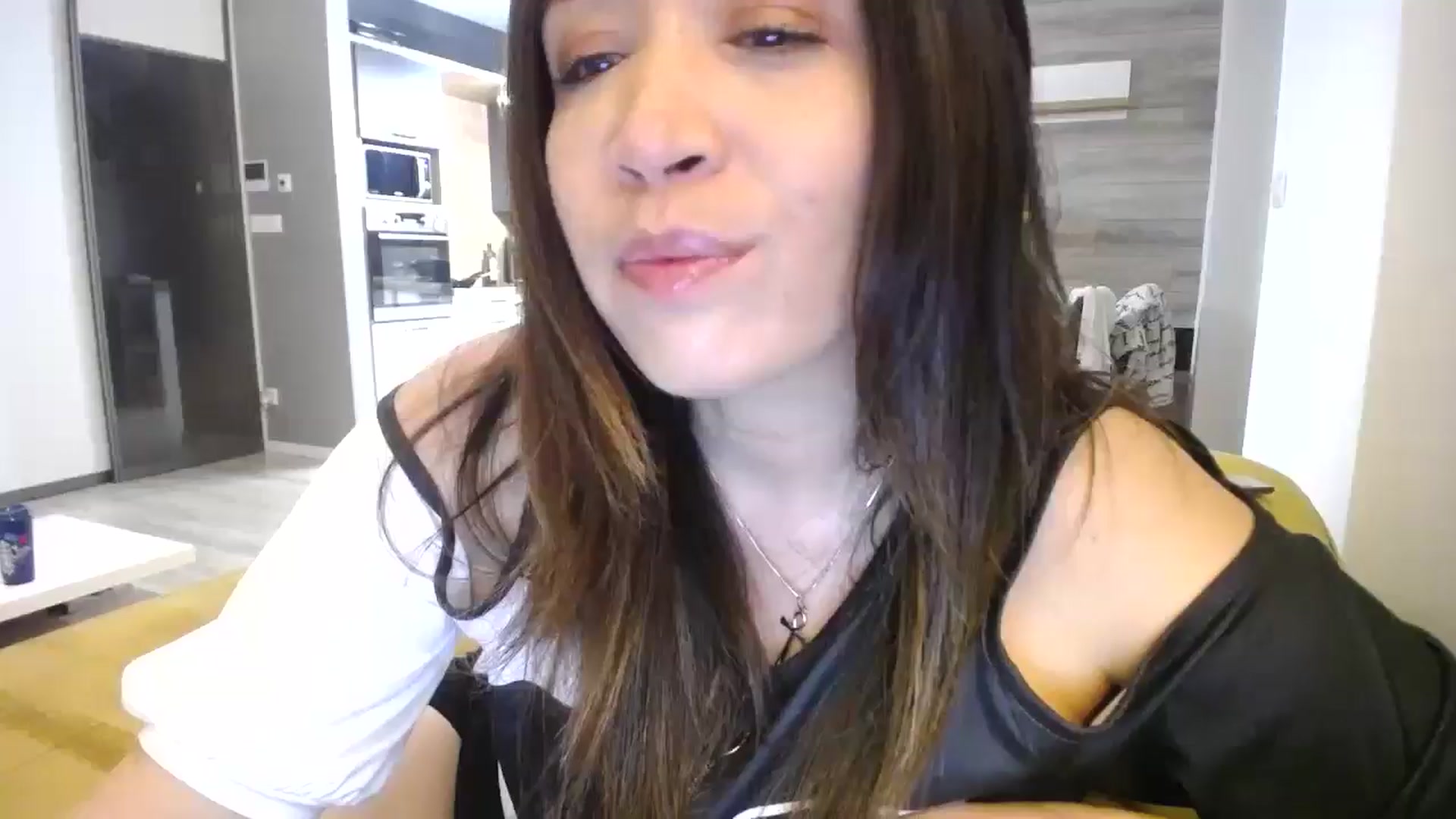 Gallery image thumbnail from Destiny____'s myfreecams stream on, 11/20/2024, 21:55 image 1 of 20