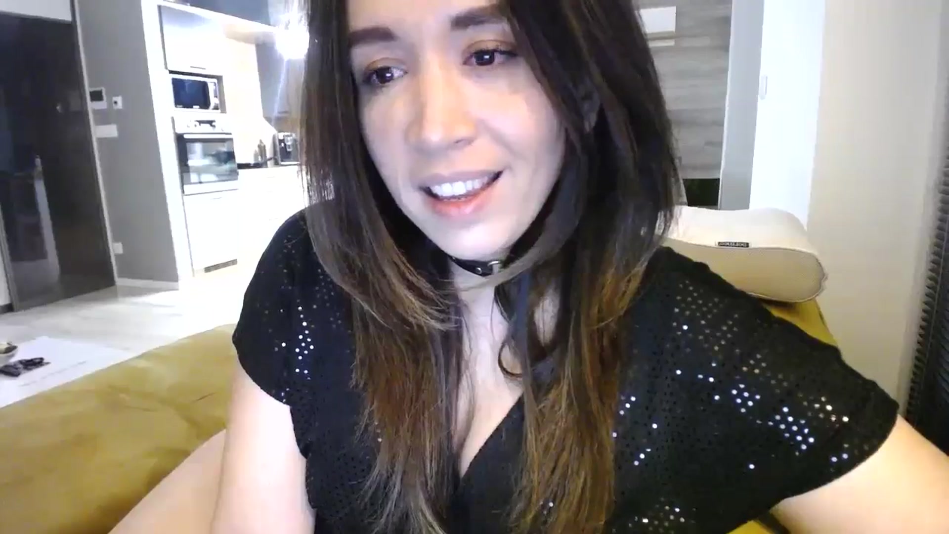 Gallery image thumbnail from Destiny____'s myfreecams stream on, 12/07/2024, 18:07 image 6 of 20