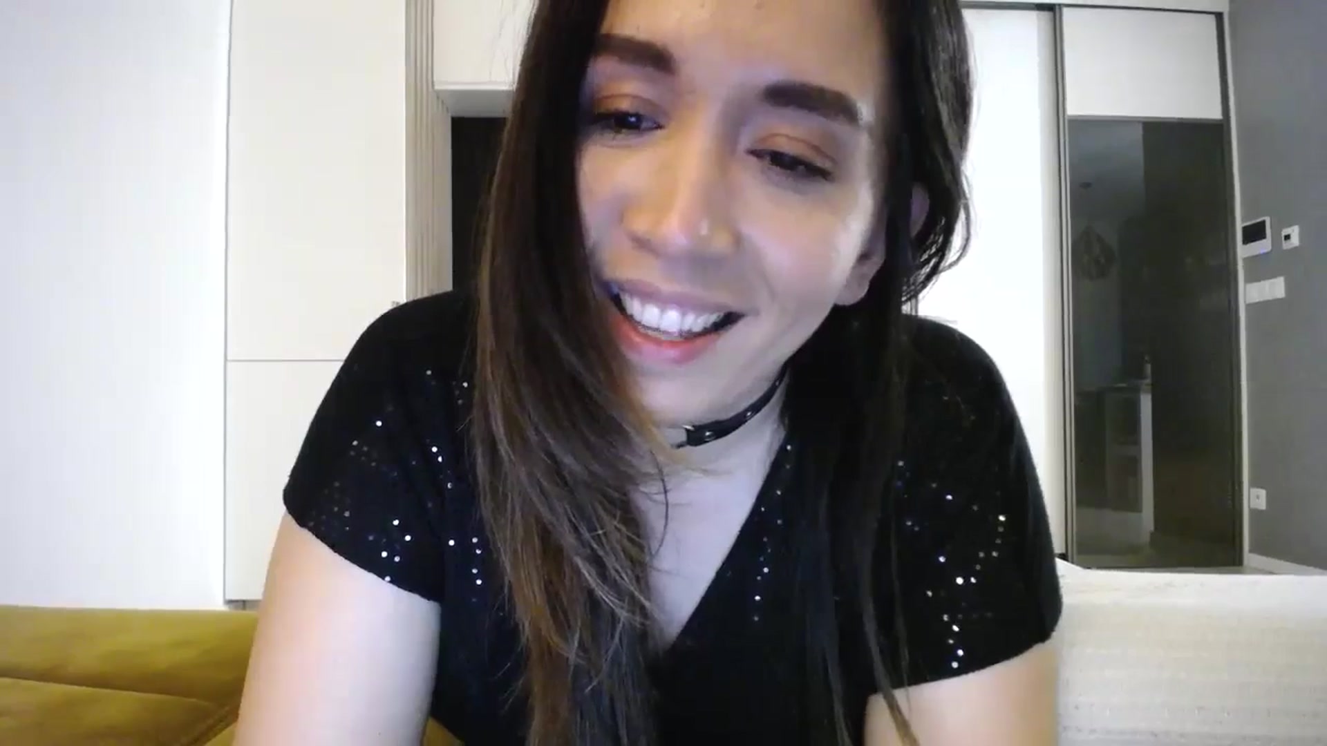 Gallery image thumbnail from Destiny____'s myfreecams stream on, 12/07/2024, 18:07 image 16 of 20
