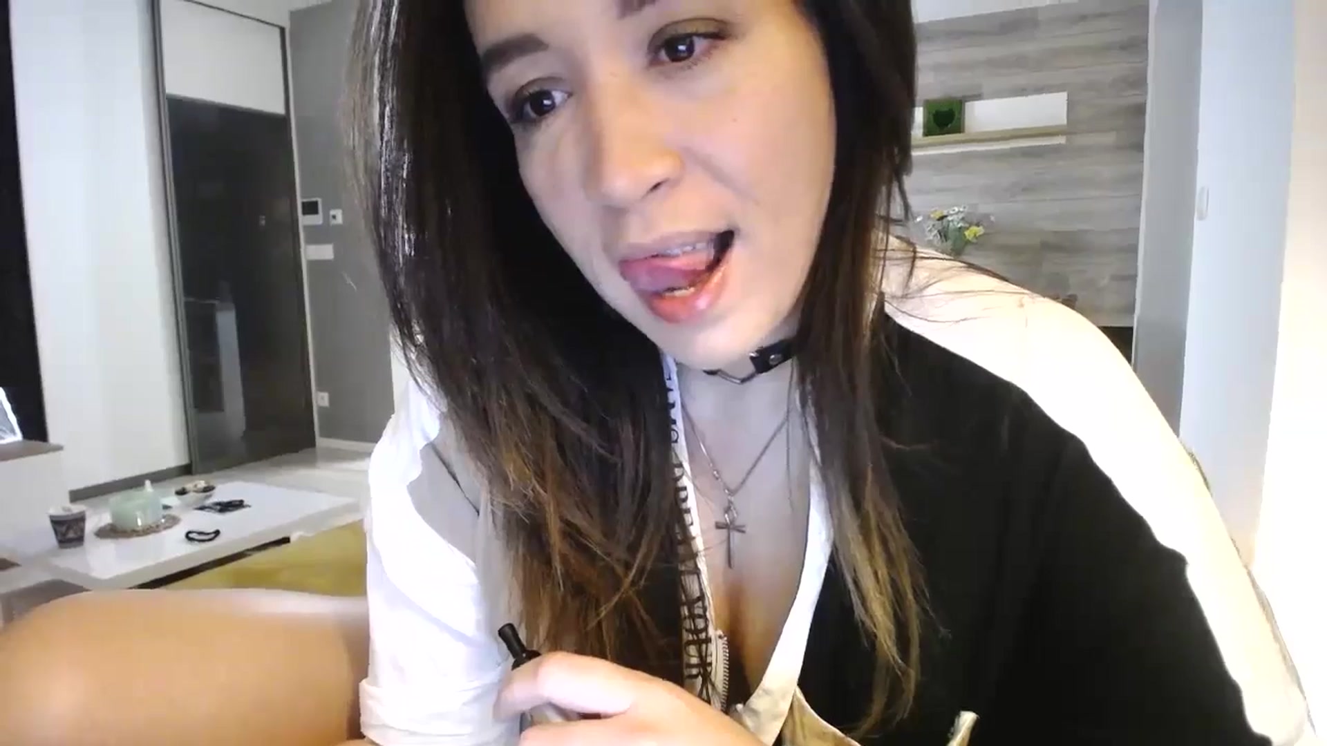Gallery image thumbnail from Destiny____'s myfreecams stream on, 12/08/2024, 15:33 image 6 of 20