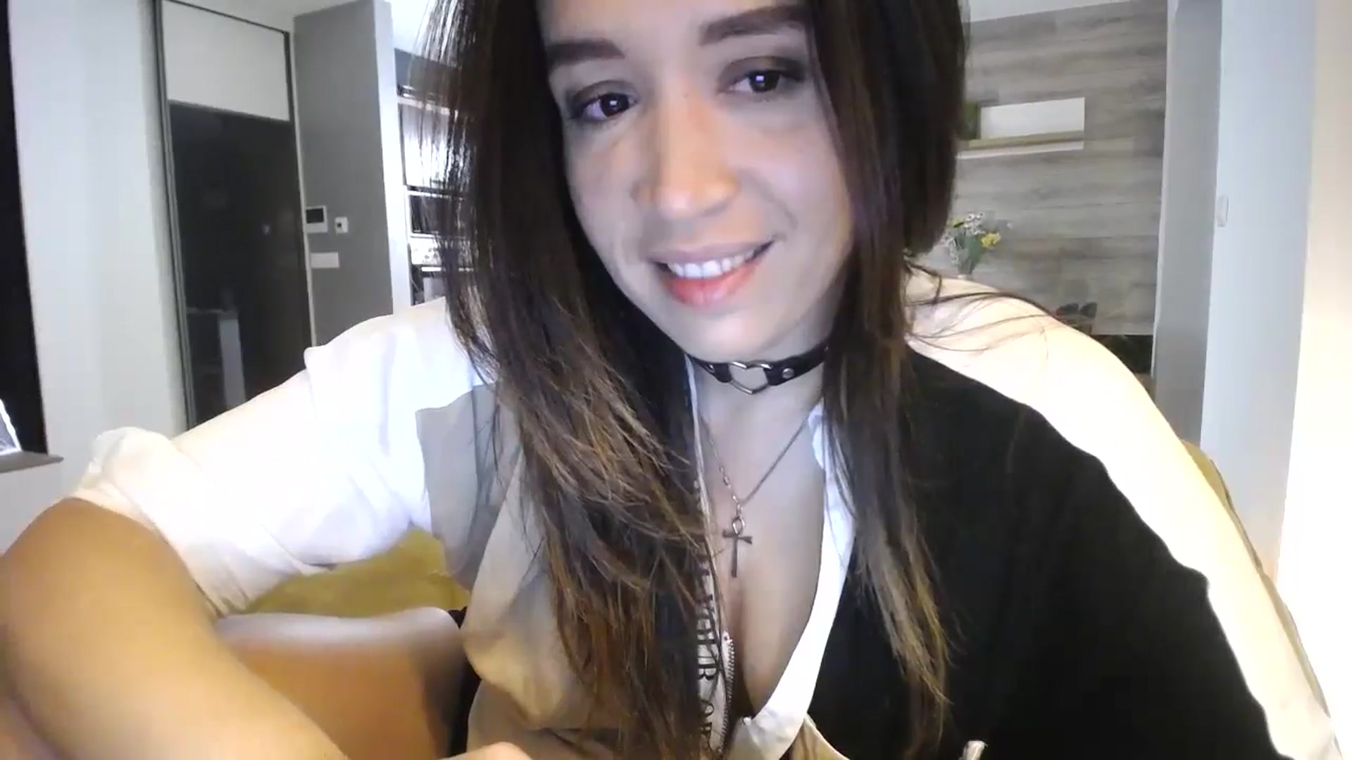 Gallery image thumbnail from Destiny____'s myfreecams stream on, 12/08/2024, 15:33 image 7 of 20