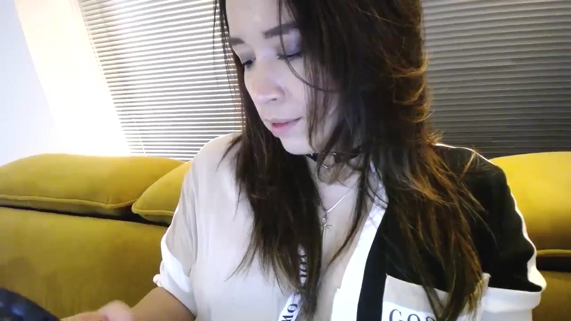 Gallery image thumbnail from Destiny____'s myfreecams stream on, 12/08/2024, 17:57 image 11 of 20