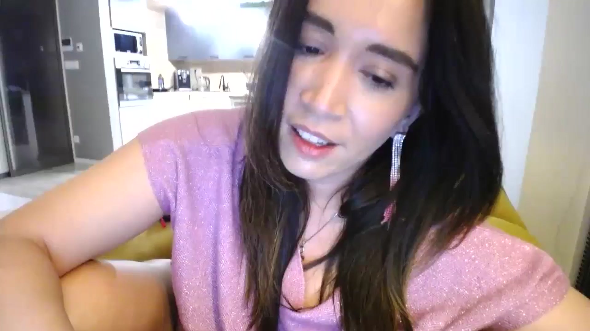 Gallery image thumbnail from Destiny____'s myfreecams stream on, 12/09/2024, 19:46 image 16 of 20