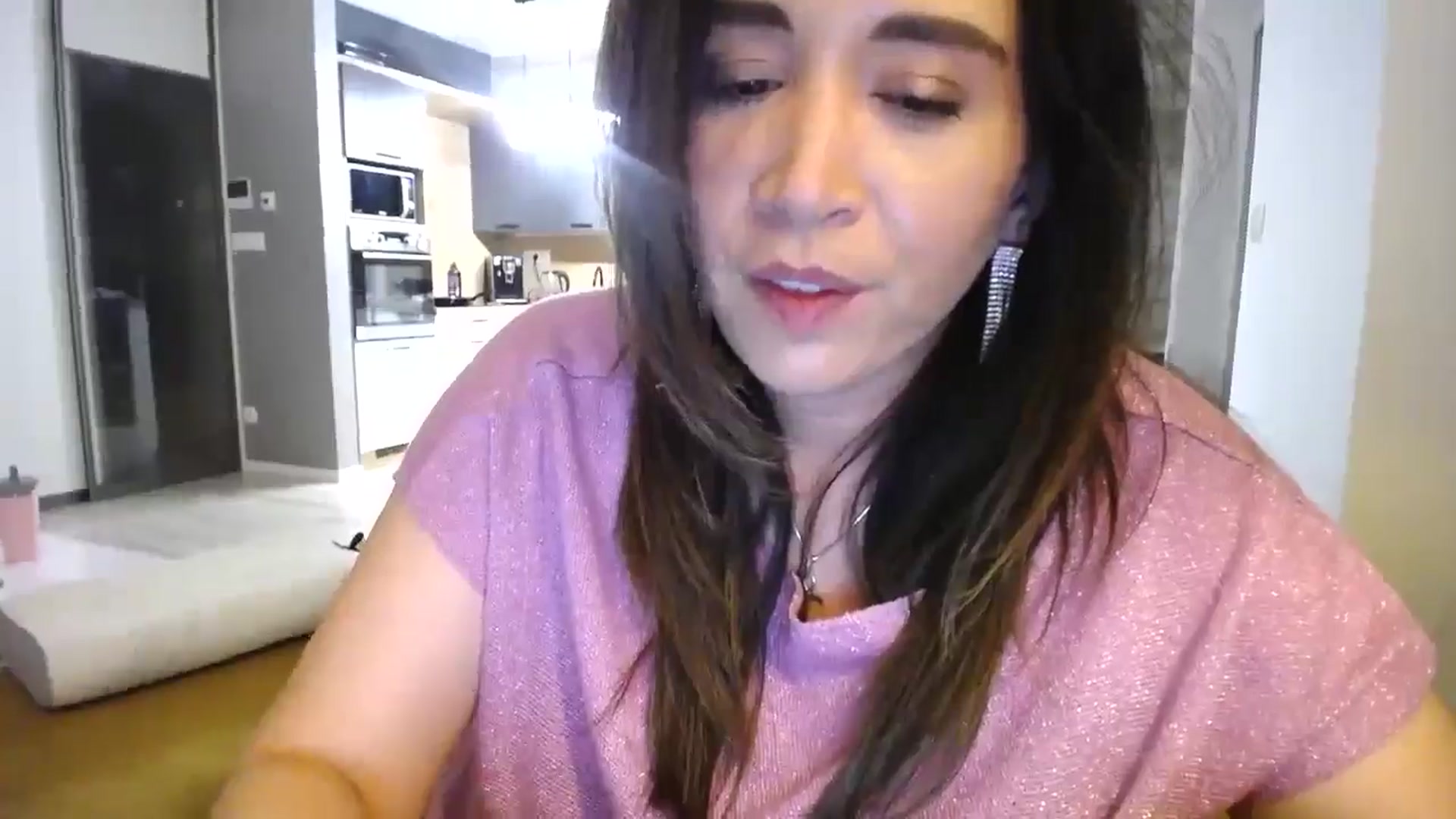 Gallery image thumbnail from Destiny____'s myfreecams stream on, 12/09/2024, 19:46 image 4 of 20