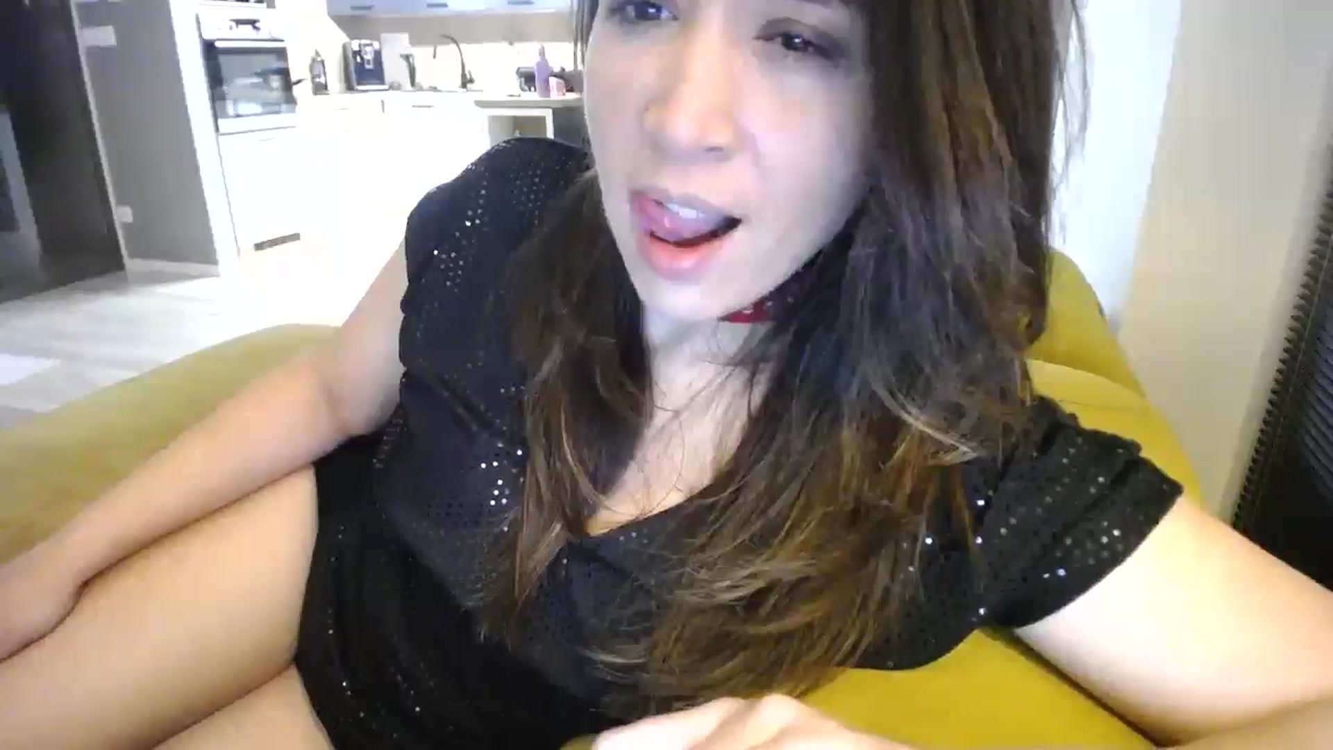 Gallery image thumbnail from Destiny____'s myfreecams stream on, 12/14/2024, 16:09 image 14 of 20