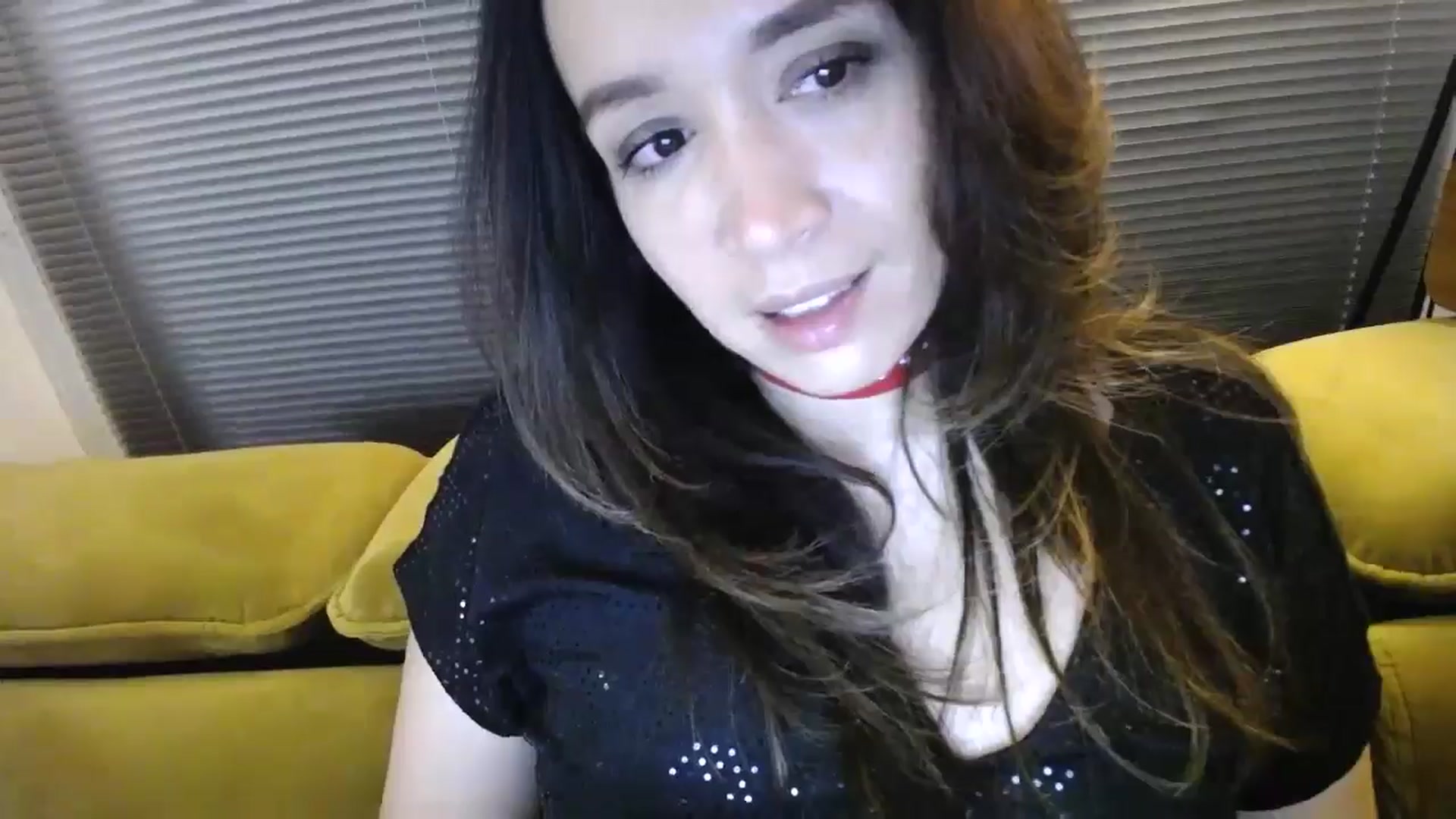 Gallery image thumbnail from Destiny____'s myfreecams stream on, 12/14/2024, 17:05 image 16 of 20