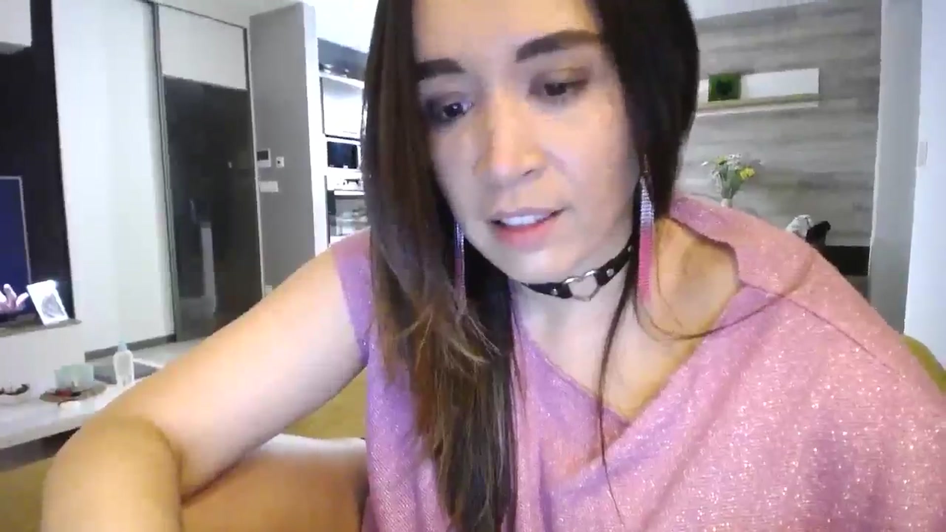 Gallery image thumbnail from Destiny____'s myfreecams stream on, 12/15/2024, 18:03 image 4 of 20