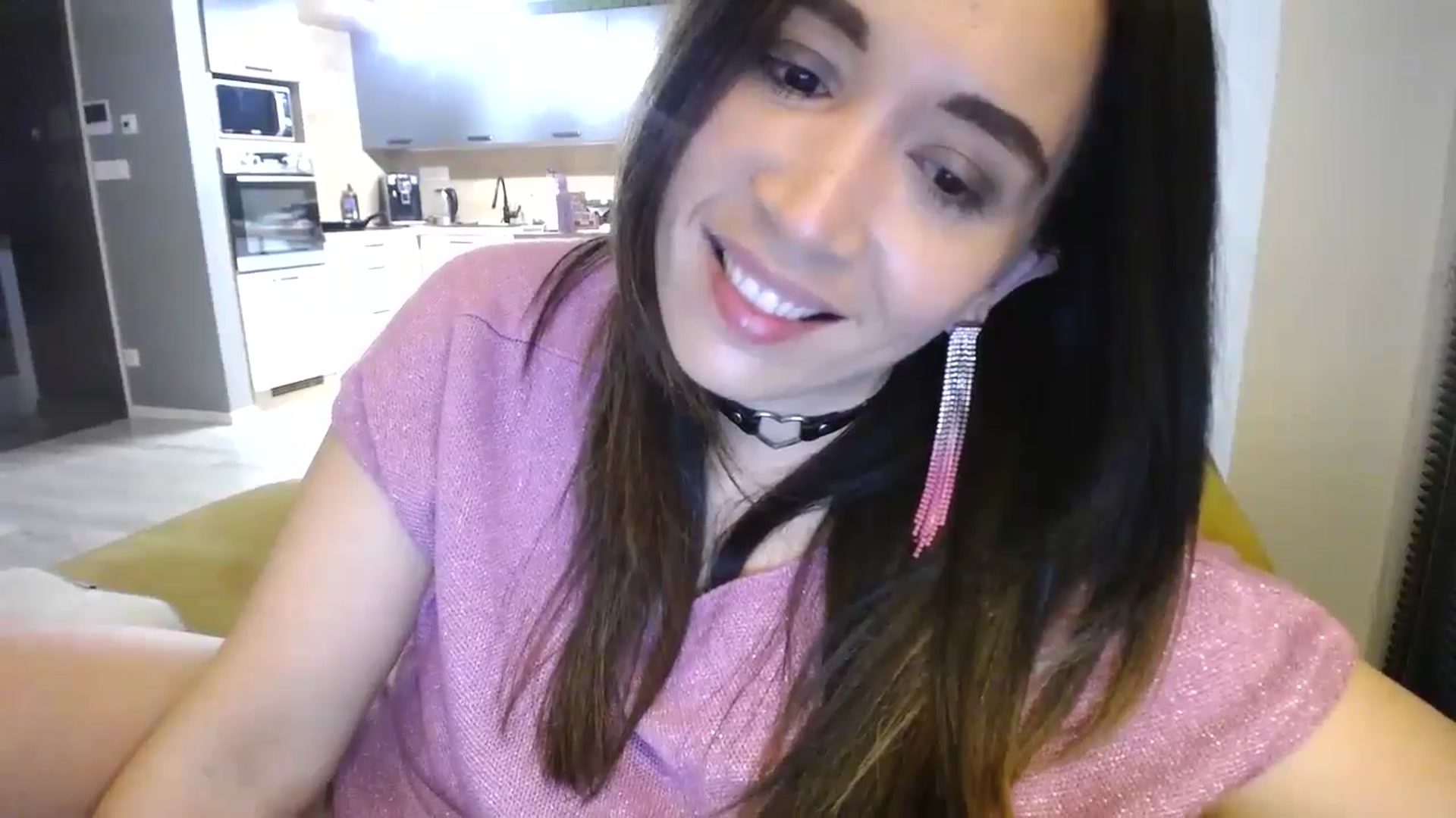 Gallery image thumbnail from Destiny____'s myfreecams stream on, 12/15/2024, 18:28 image 13 of 20