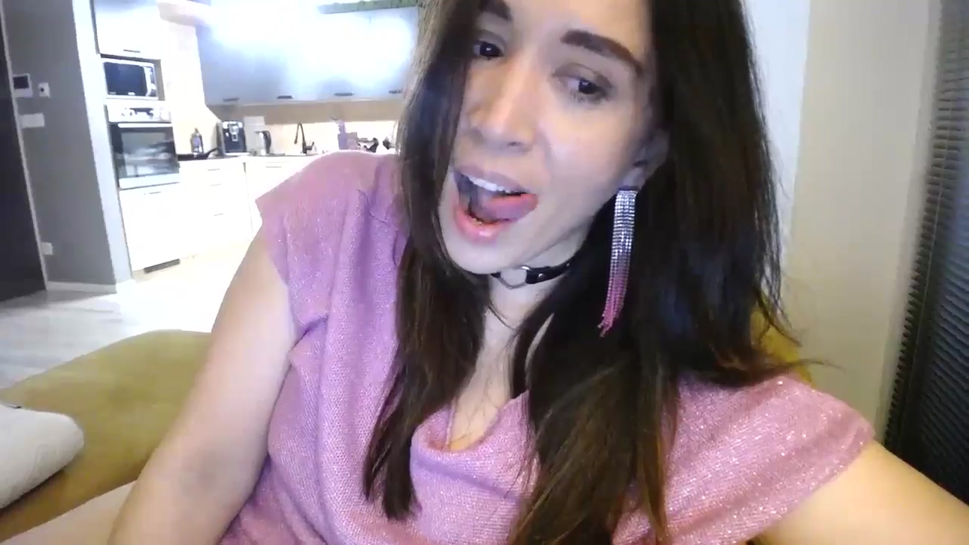 Gallery image thumbnail from Destiny____'s myfreecams stream on, 12/15/2024, 18:28 image 19 of 20