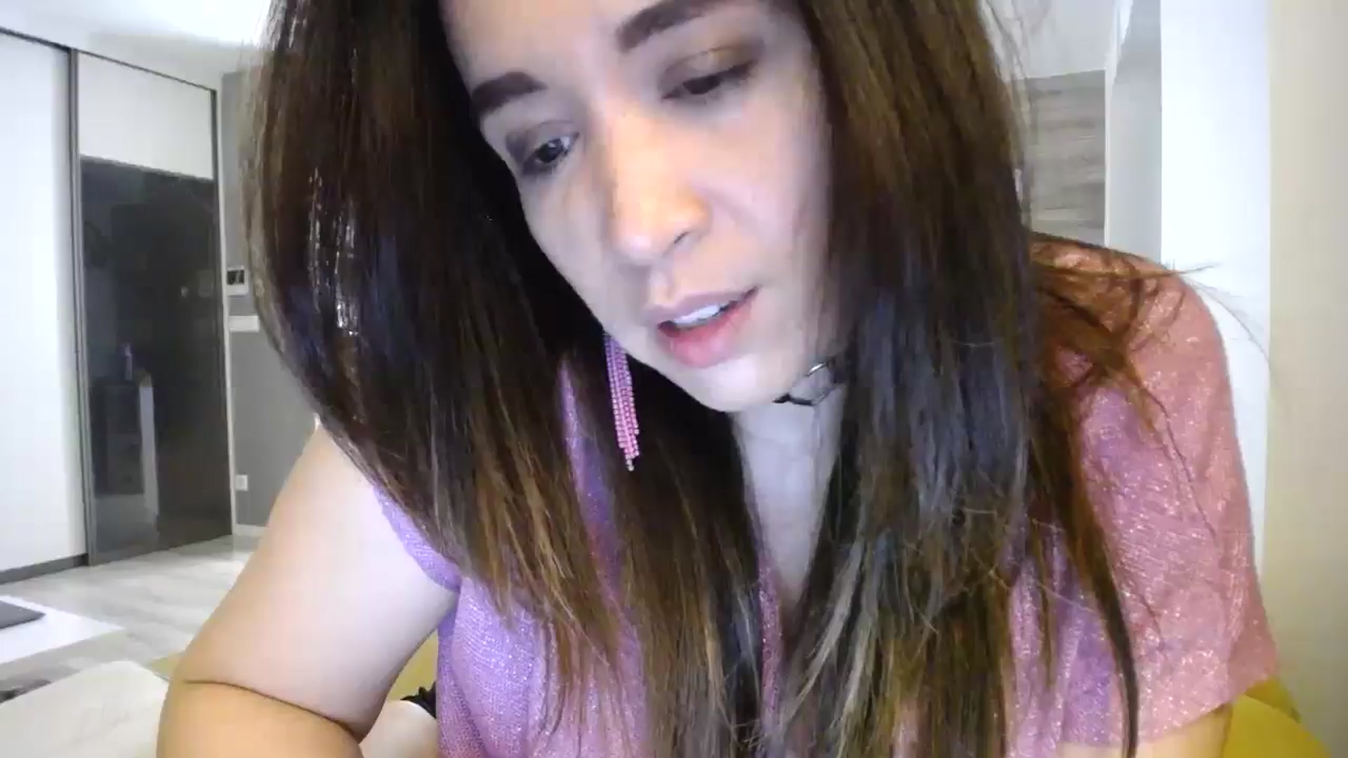 Gallery image thumbnail from Destiny____'s myfreecams stream on, 12/15/2024, 19:36 image 1 of 20