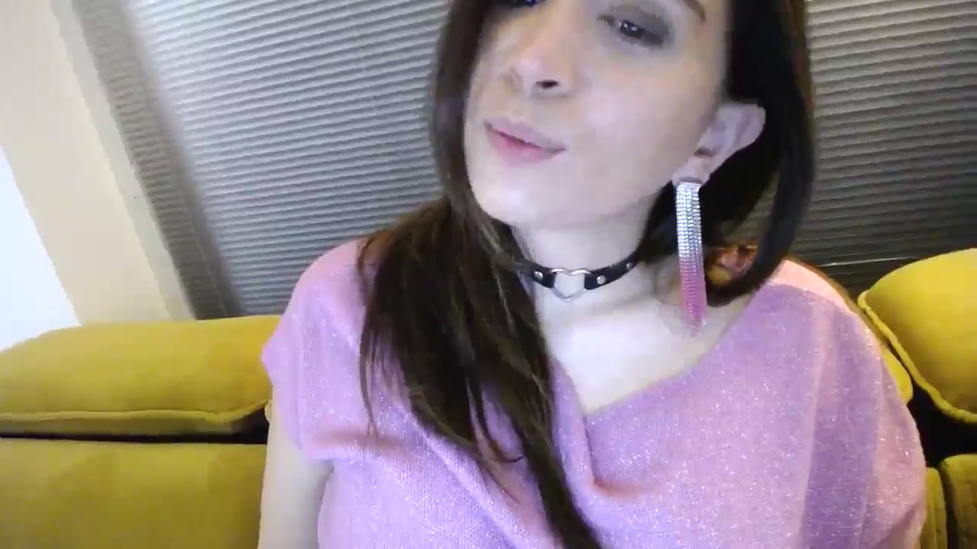 Gallery image thumbnail from Destiny____'s myfreecams stream on, 12/15/2024, 19:36 image 9 of 20