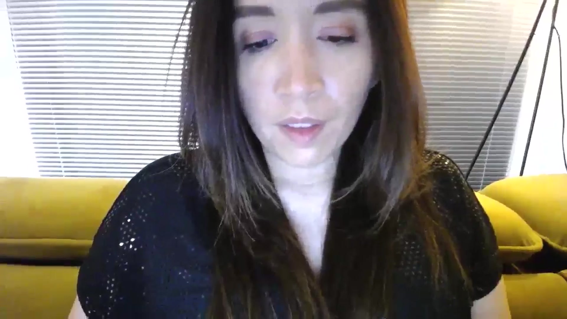 Gallery image thumbnail from Destiny____'s myfreecams stream on, 01/04/2025, 21:17 image 18 of 20