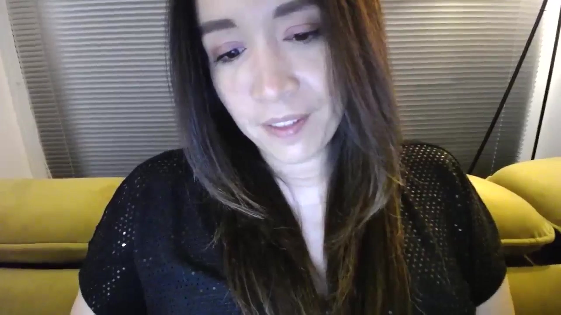 Gallery image thumbnail from Destiny____'s myfreecams stream on, 01/04/2025, 21:17 image 4 of 20